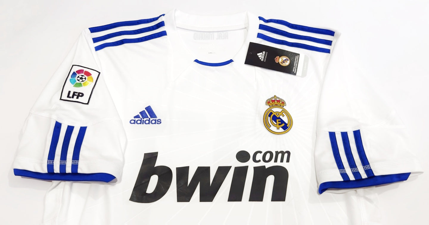 2010/11 Real Madrid #23 OZIL Home Jersey (L)