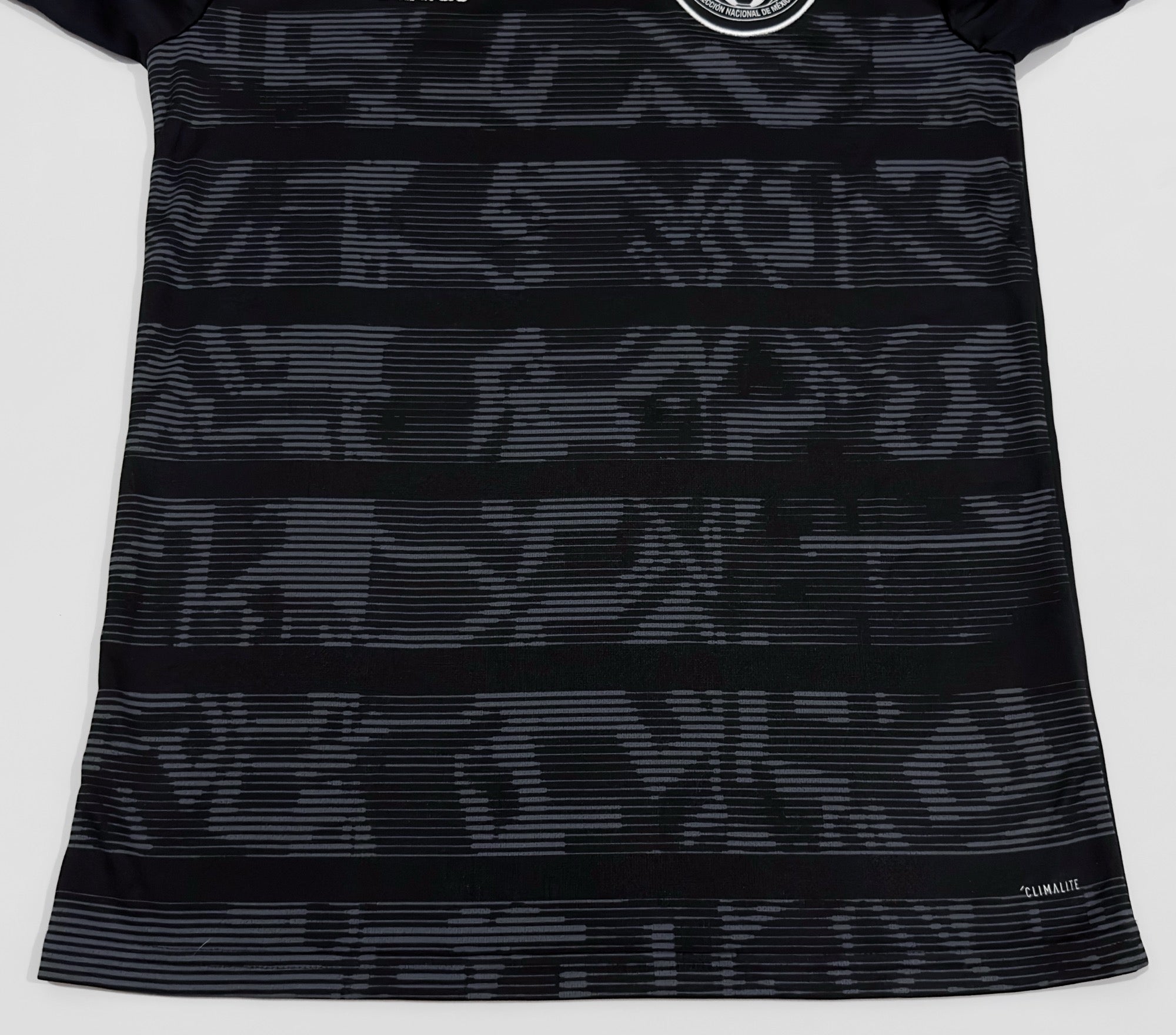 2019 Mexico Home Jersey (M)