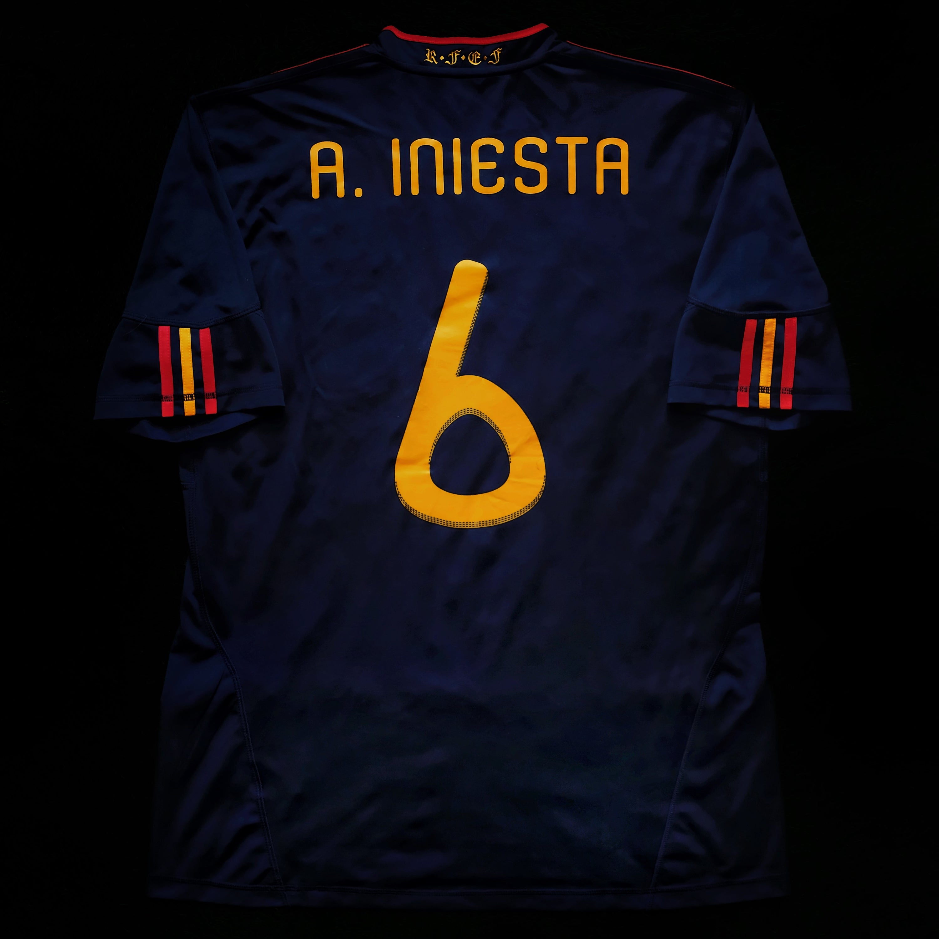 2010 Spain #6 A.INIESTA Away Jersey (XL)