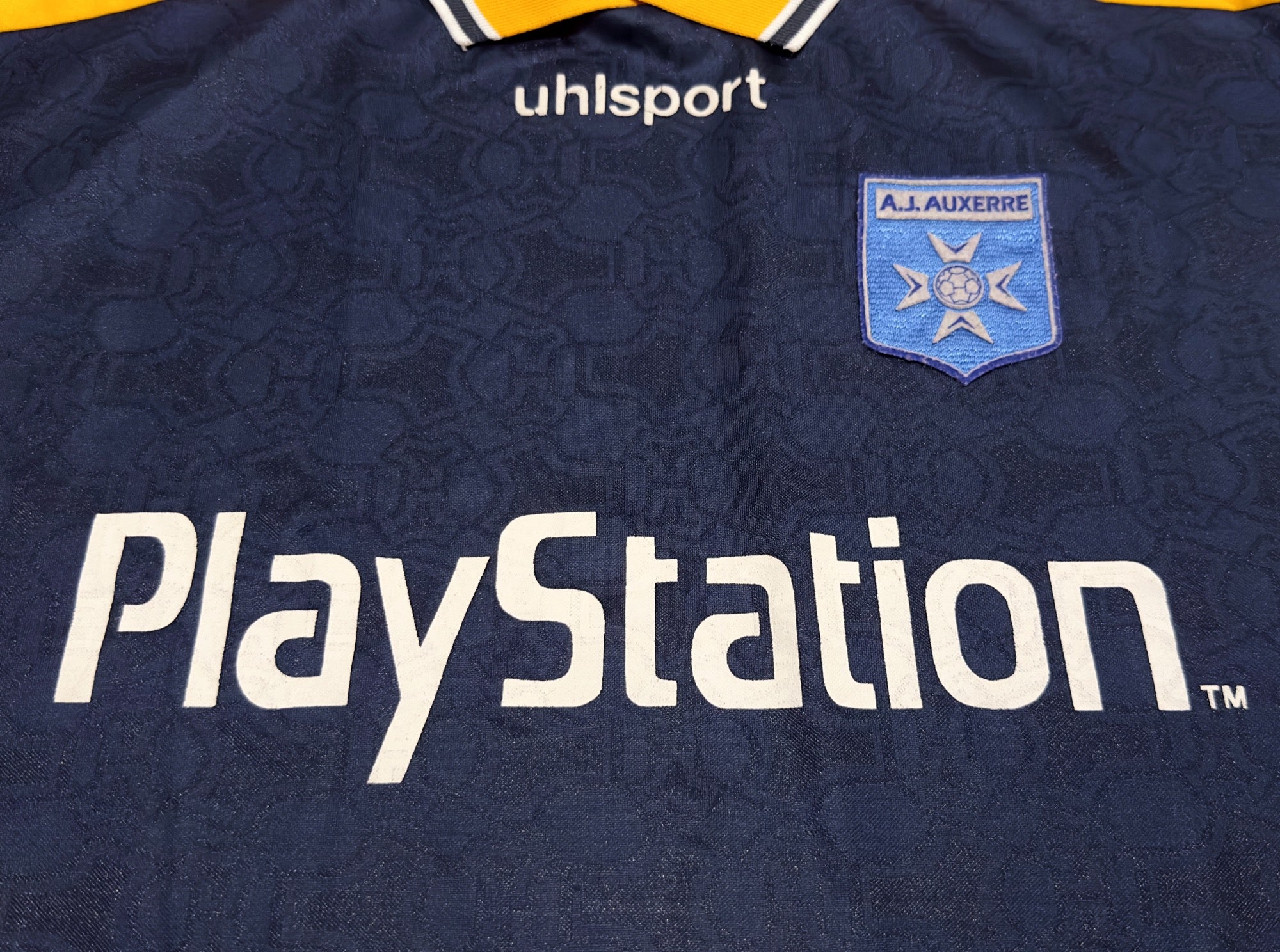 2000/01 Auxerre Away Jersey (XL)