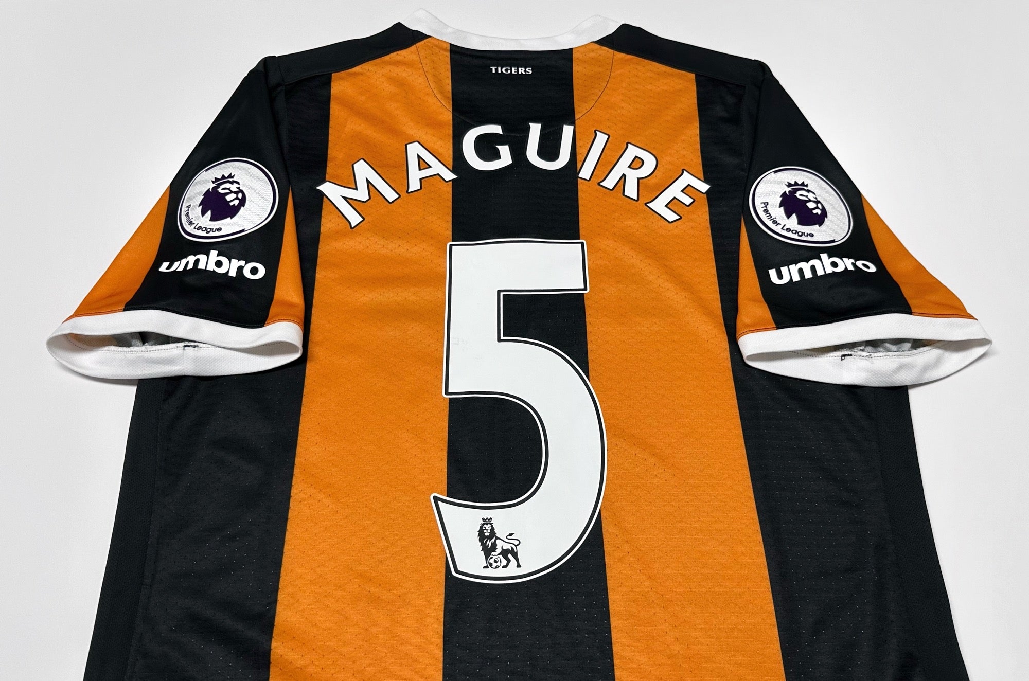 2016/17 Hull City #5 MAGUIRE Home Jersey (L)