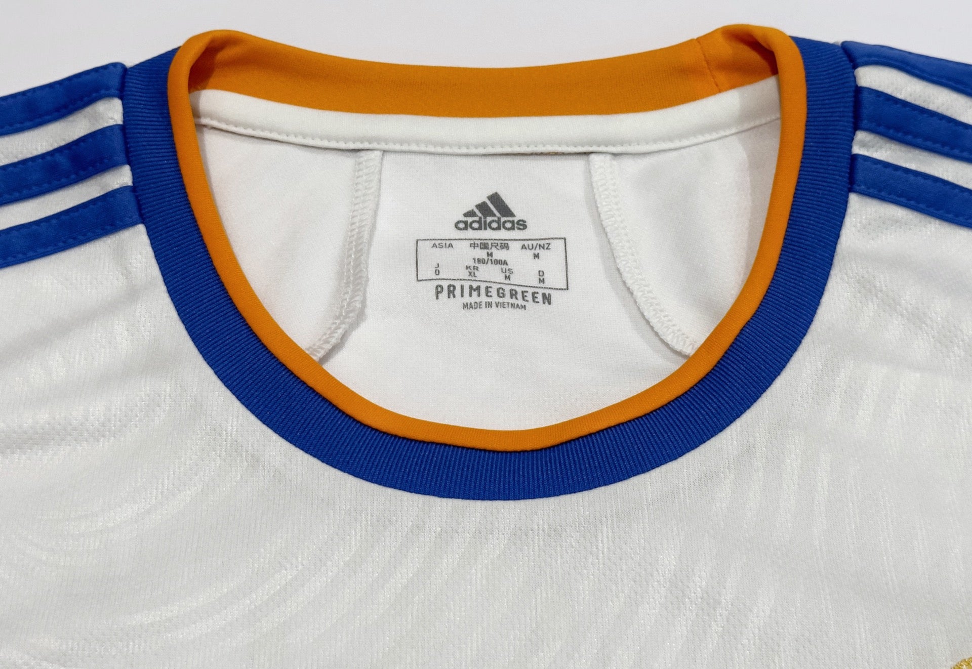 2021/22 Real Madrid #9 BENZEMA Home Jersey (M)