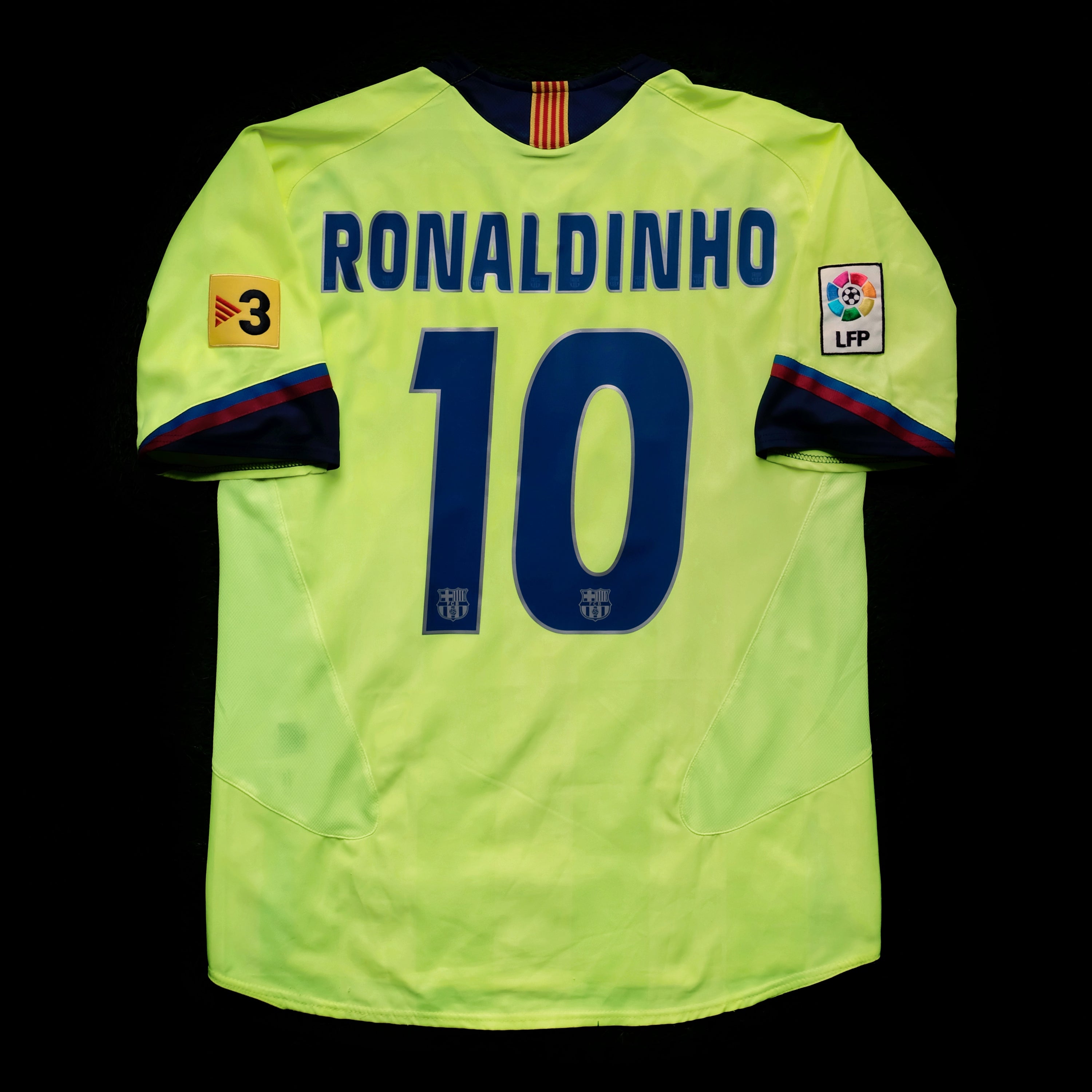 2005/06 Barcelona #10 RONALDINHO Away Jersey (M)