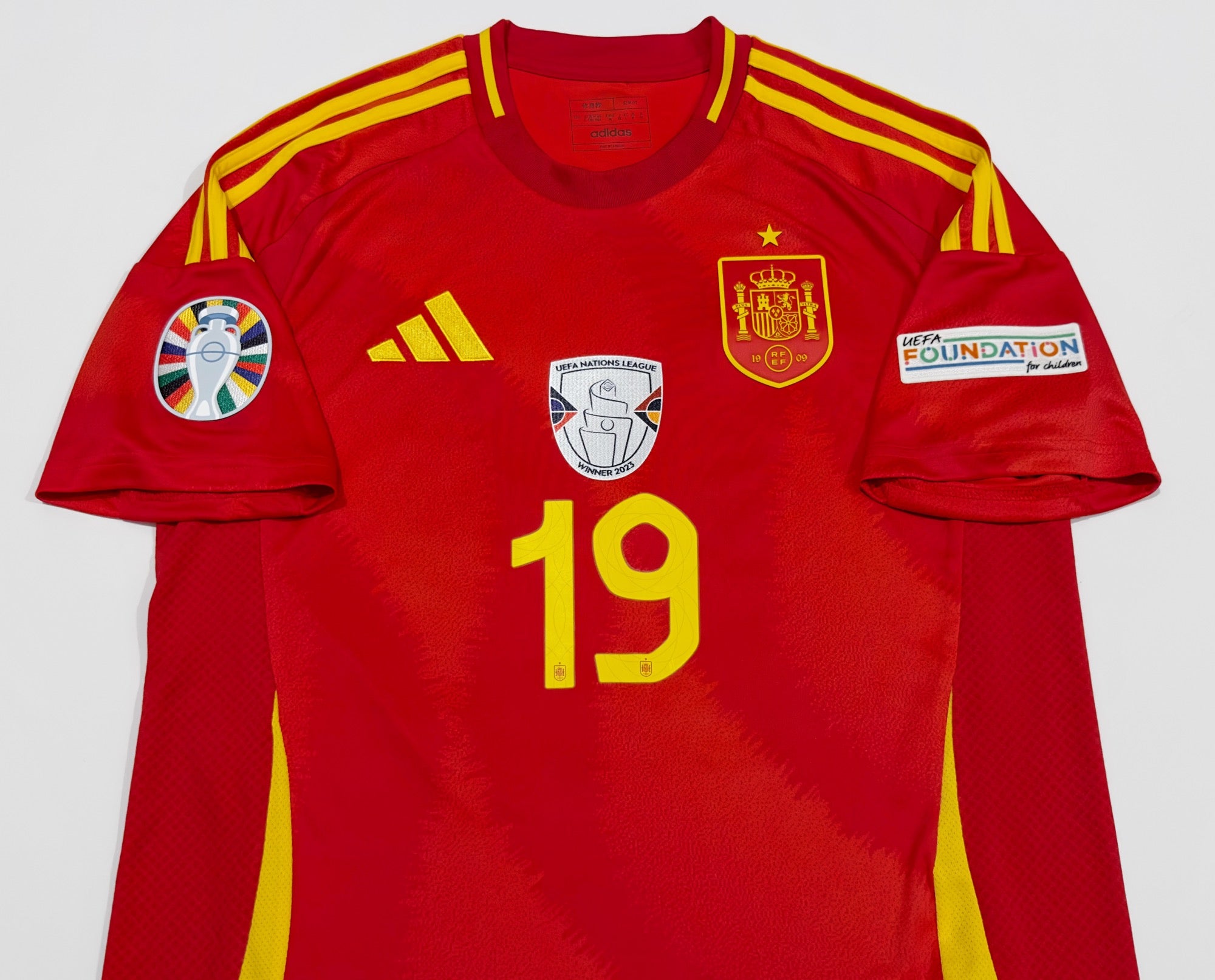 2024/25 Spain #19 LAMINE YAMAL Home Jersey (L)