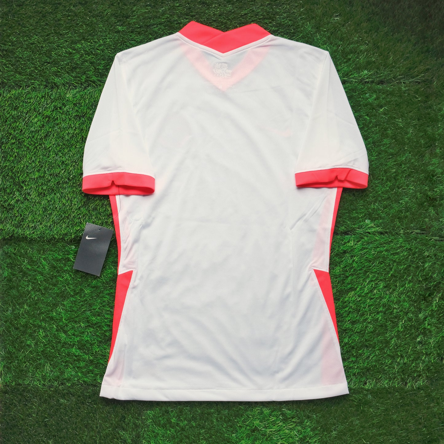 2020/21 Hong Kong Away Jersey (L) with Shorts