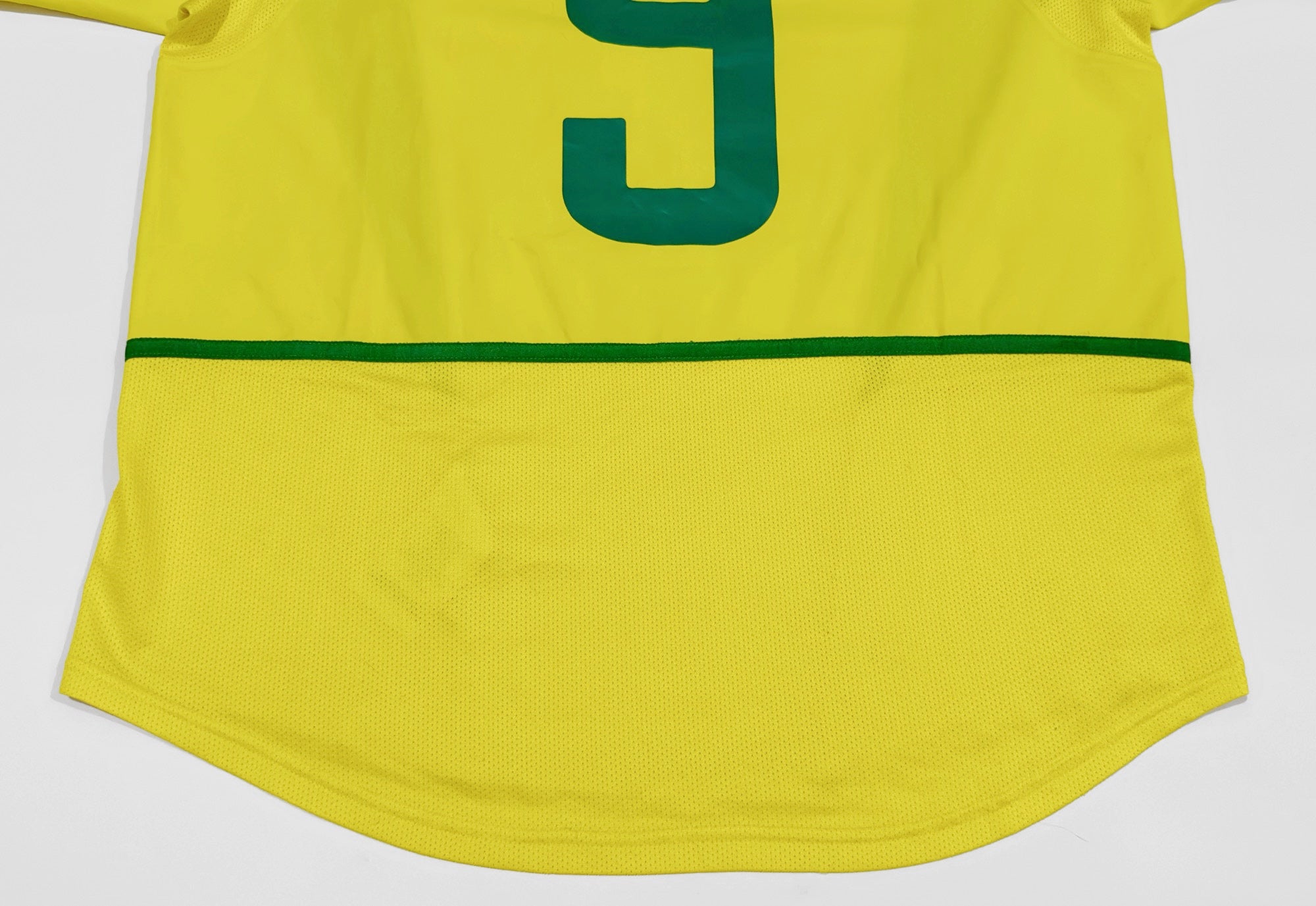 2002 Brazil #9 RONALDO Home Jersey (M)