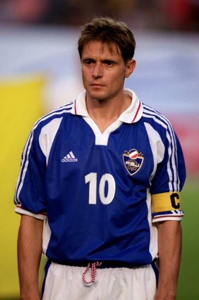 2000/01 FR Yugoslavia #10 STOJKOVIC Home Jersey (L) – Double Kick