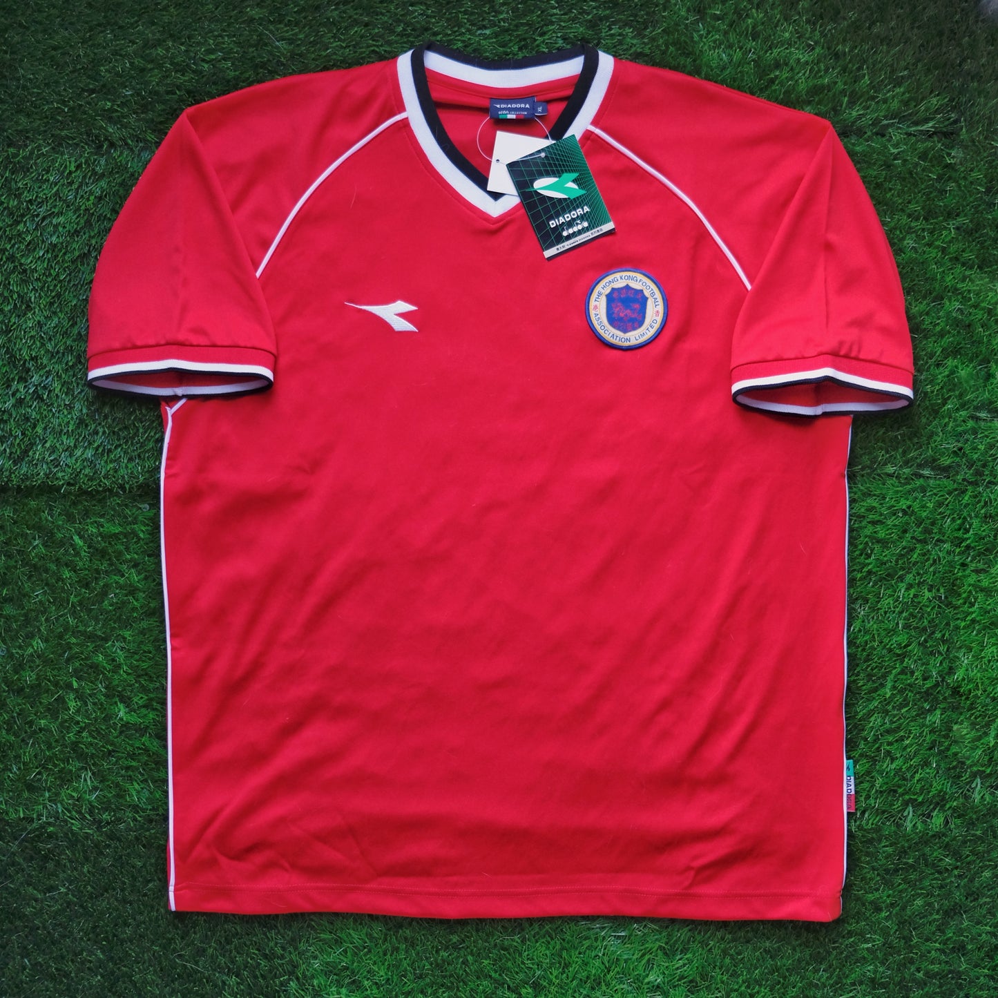 2003/04 Hong Kong Home Jersey (XL)