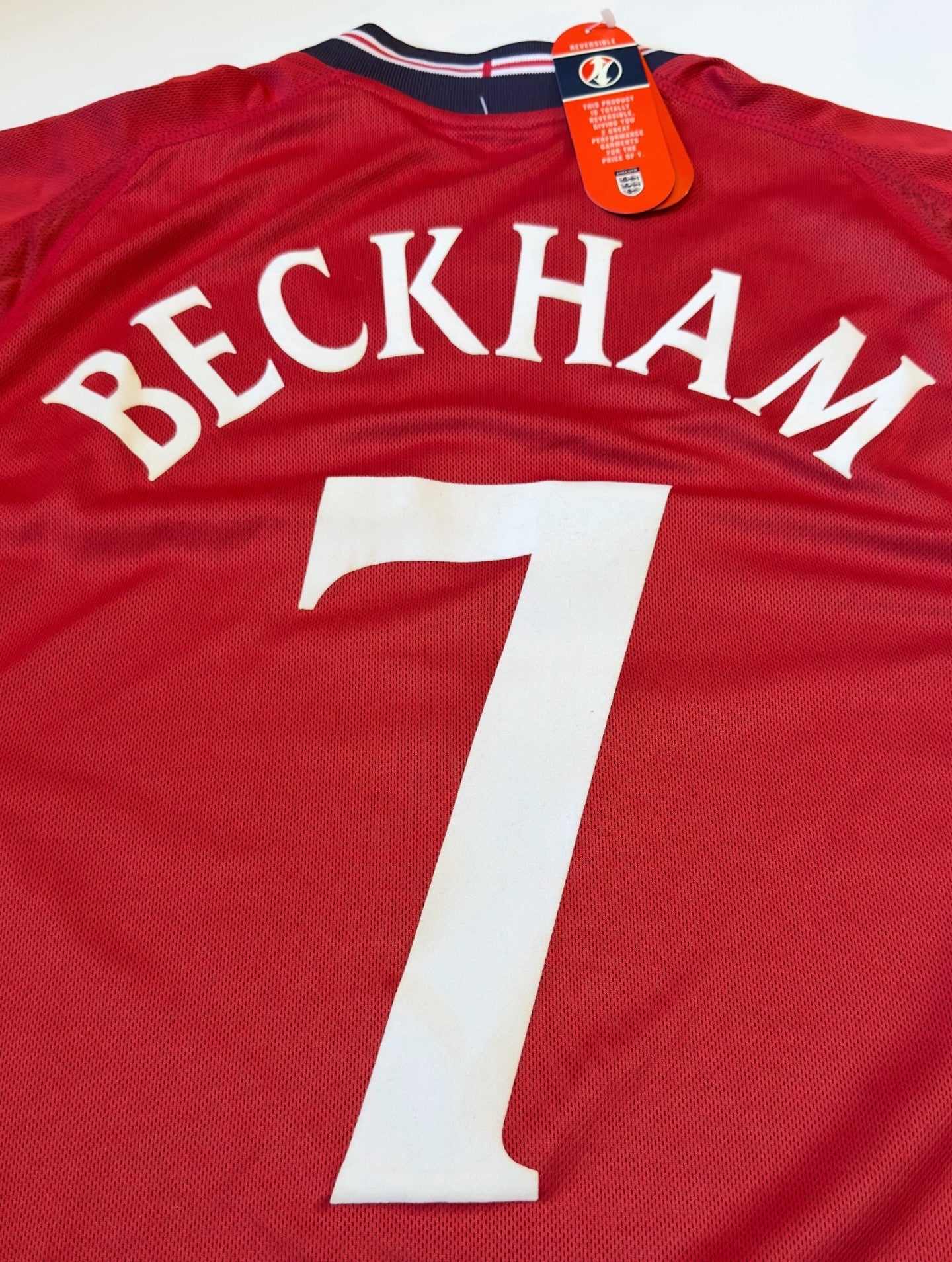 2002/04 England #7 BECKHAM Away Jersey (M) L/S