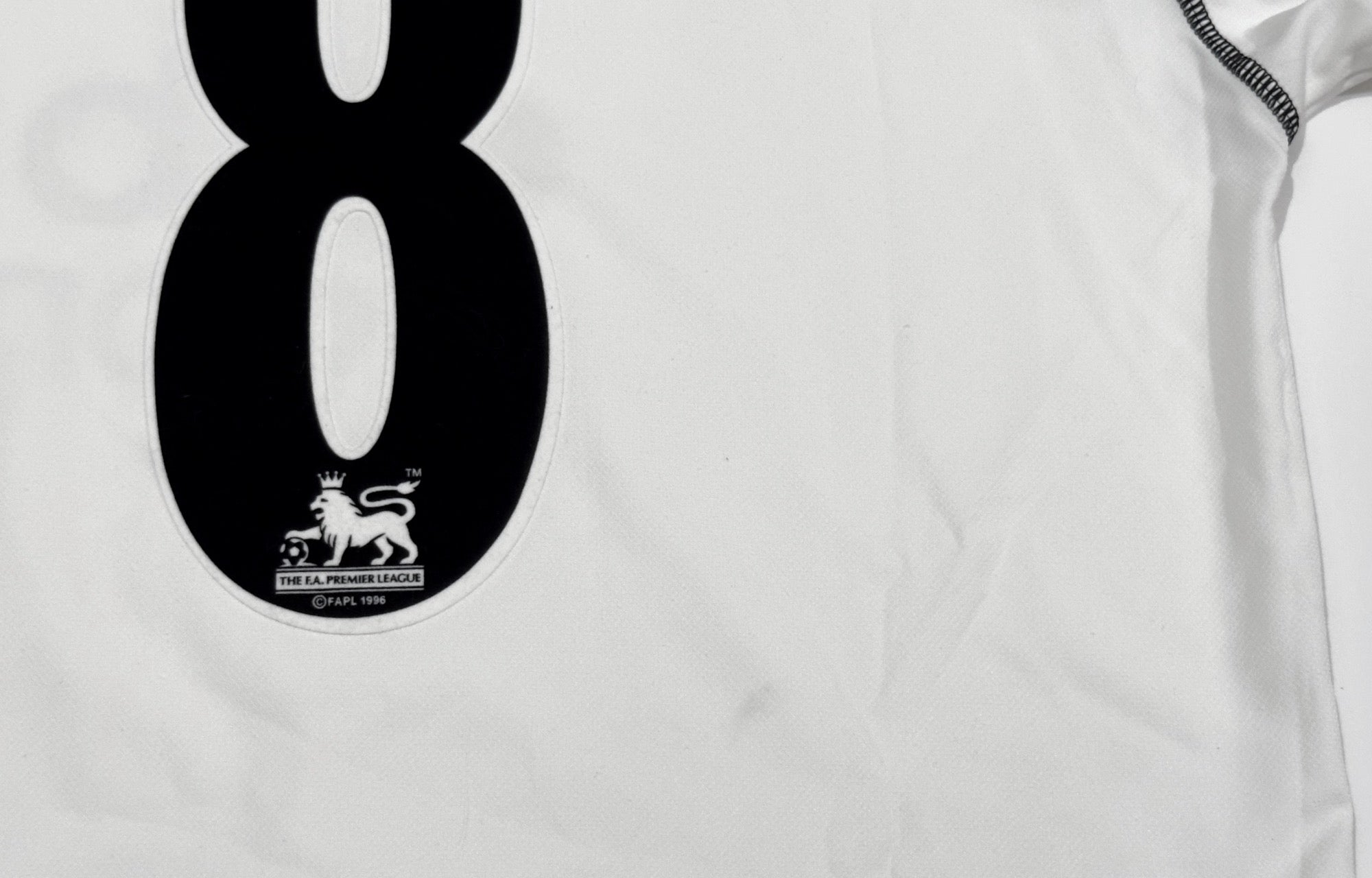 2003/05 Fulham #8 SAHA Home Jersey (L) L/S