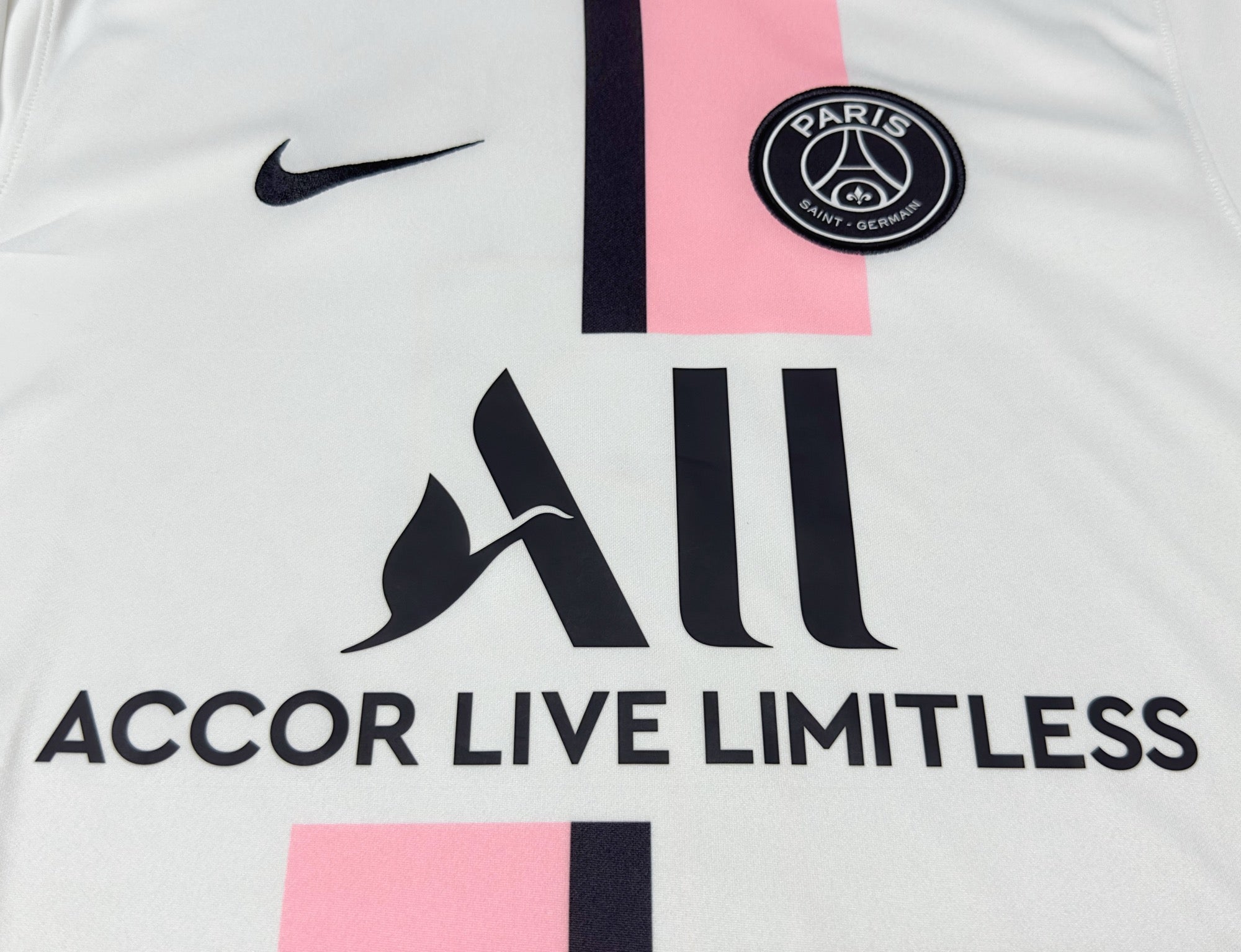 2021/22 PSG #7 MBAPPE Away Jersey (M)