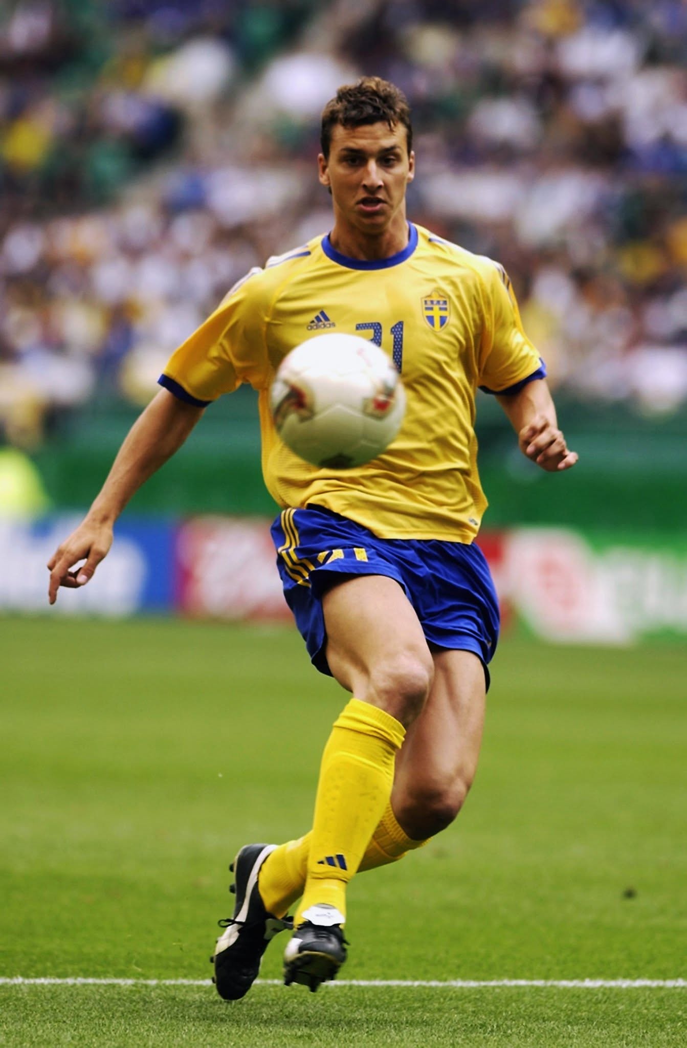2002/03 Sweden Home Jersey (S)