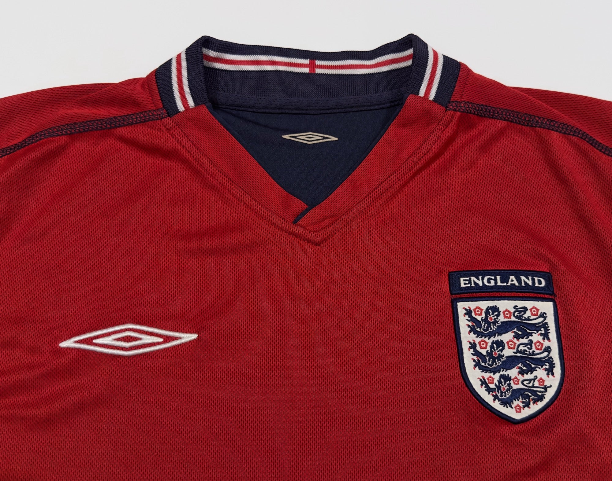 2002/04 England Away Jersey (M)