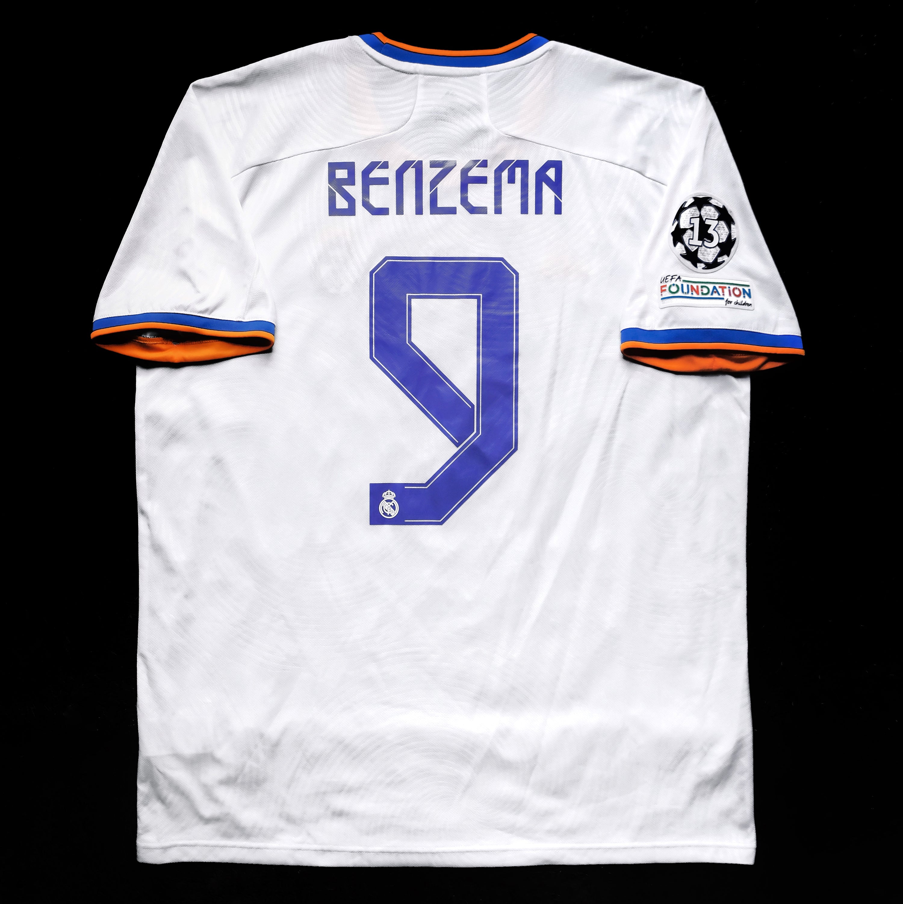 2021/22 Real Madrid #9 BENZEMA Home Jersey (XL)
