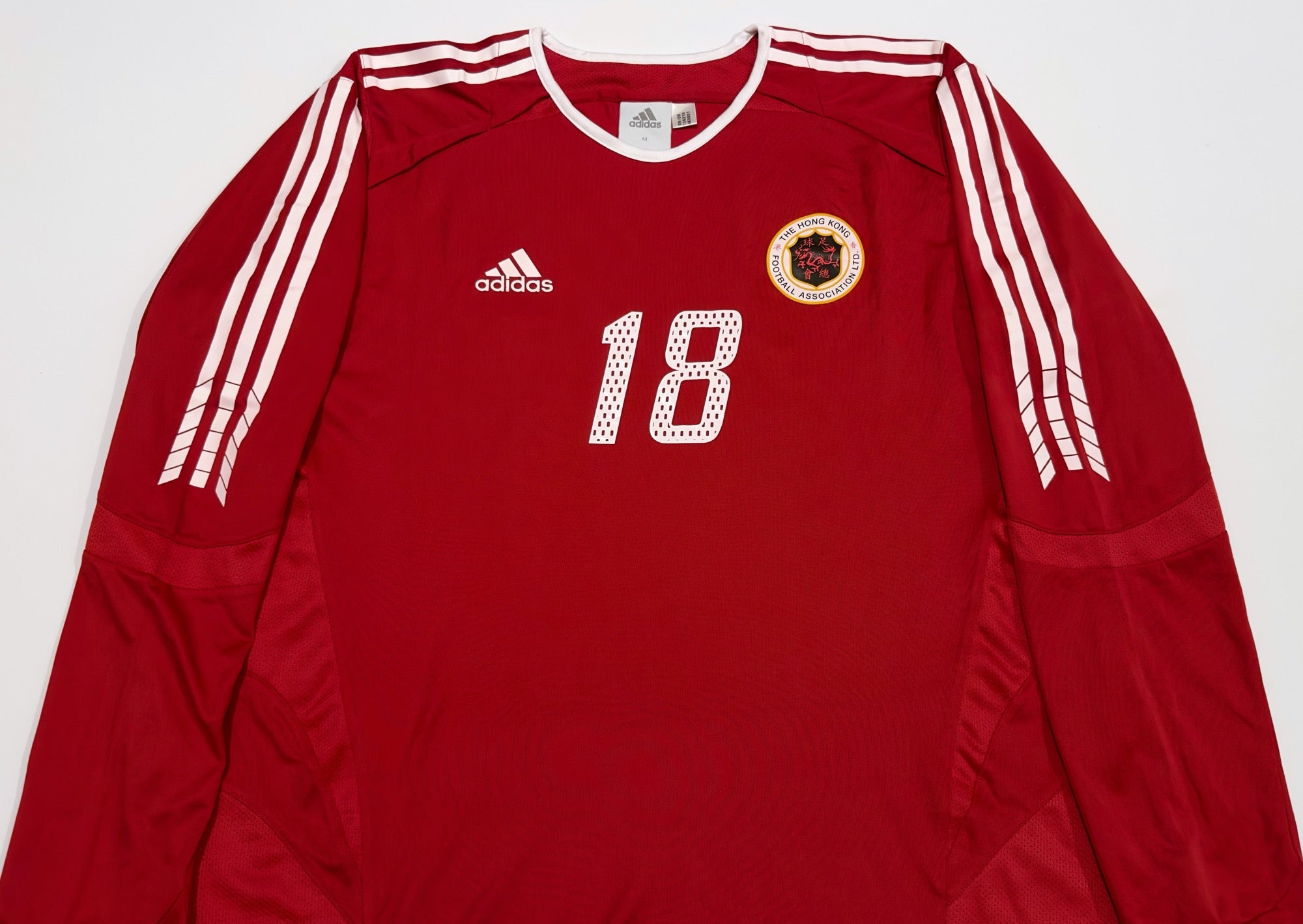 2005/06 Hong Kong #18 Home Jersey (M) L/S with Shorts