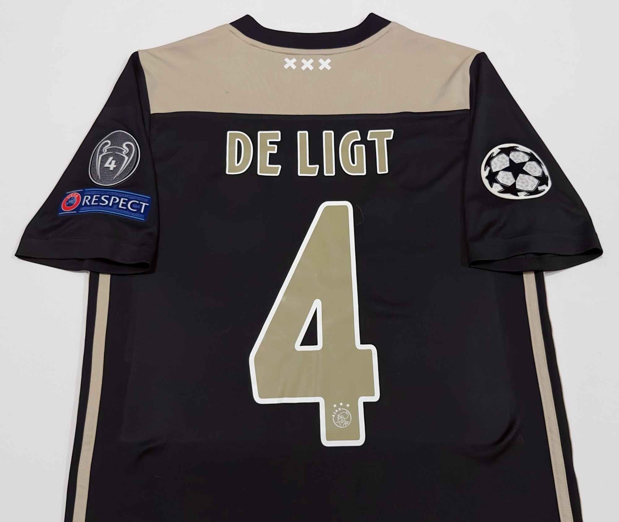 2018/19 Ajax #4 DE LIGT Away Jersey (Y)