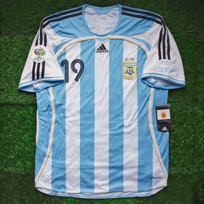 2006 Argentina #19 MESSI Home Jersey Boxset (XL)