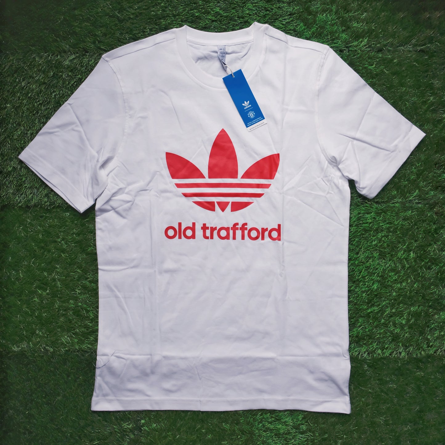 adidas Man Utd Old Trafford Trefoil T-Shirt White (S)