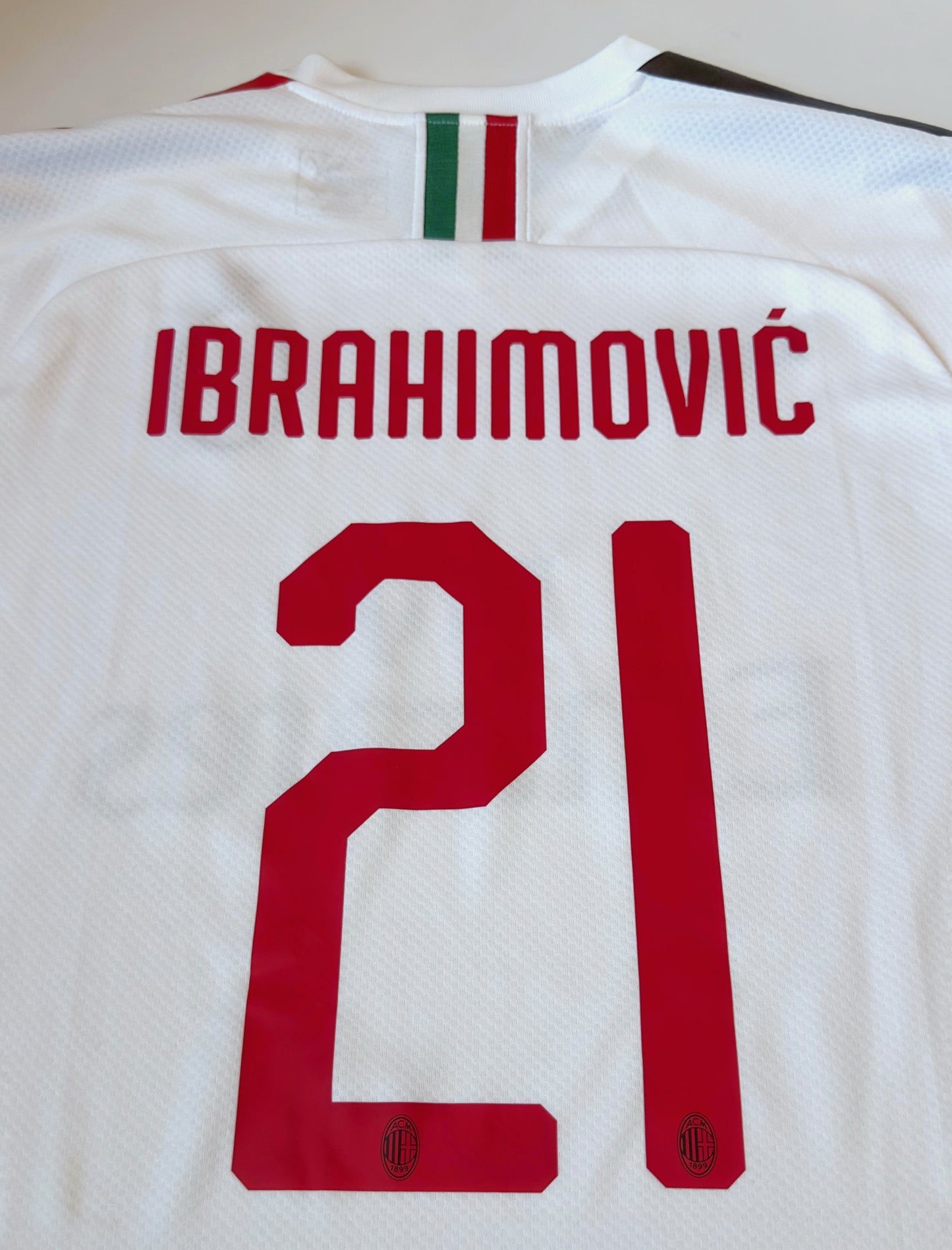 2019/20 AC Milan #21 IBRAHIMOVIC Away Jersey (S)