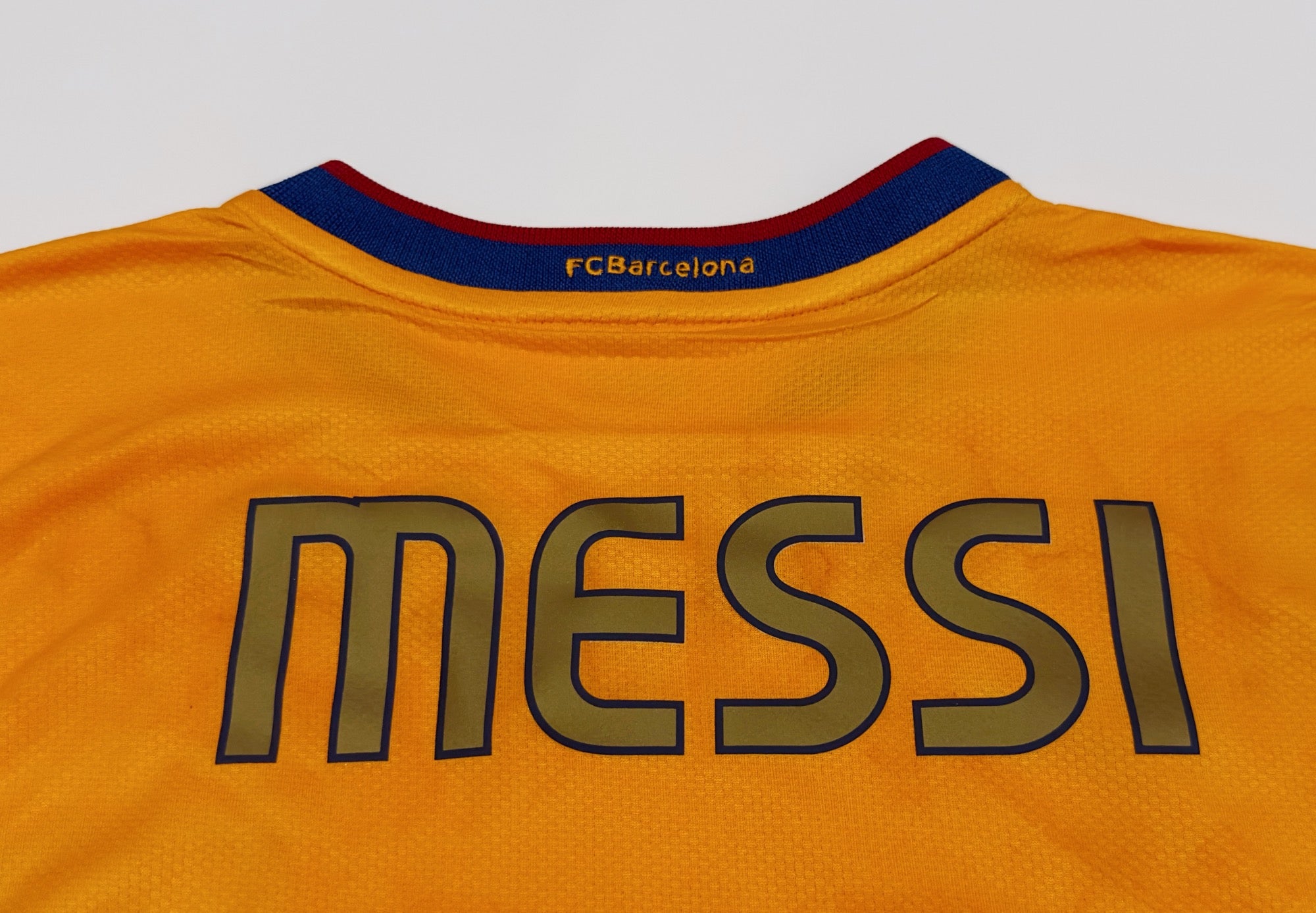 2006/07 Barcelona #19 MESSI Away Jersey (XL)