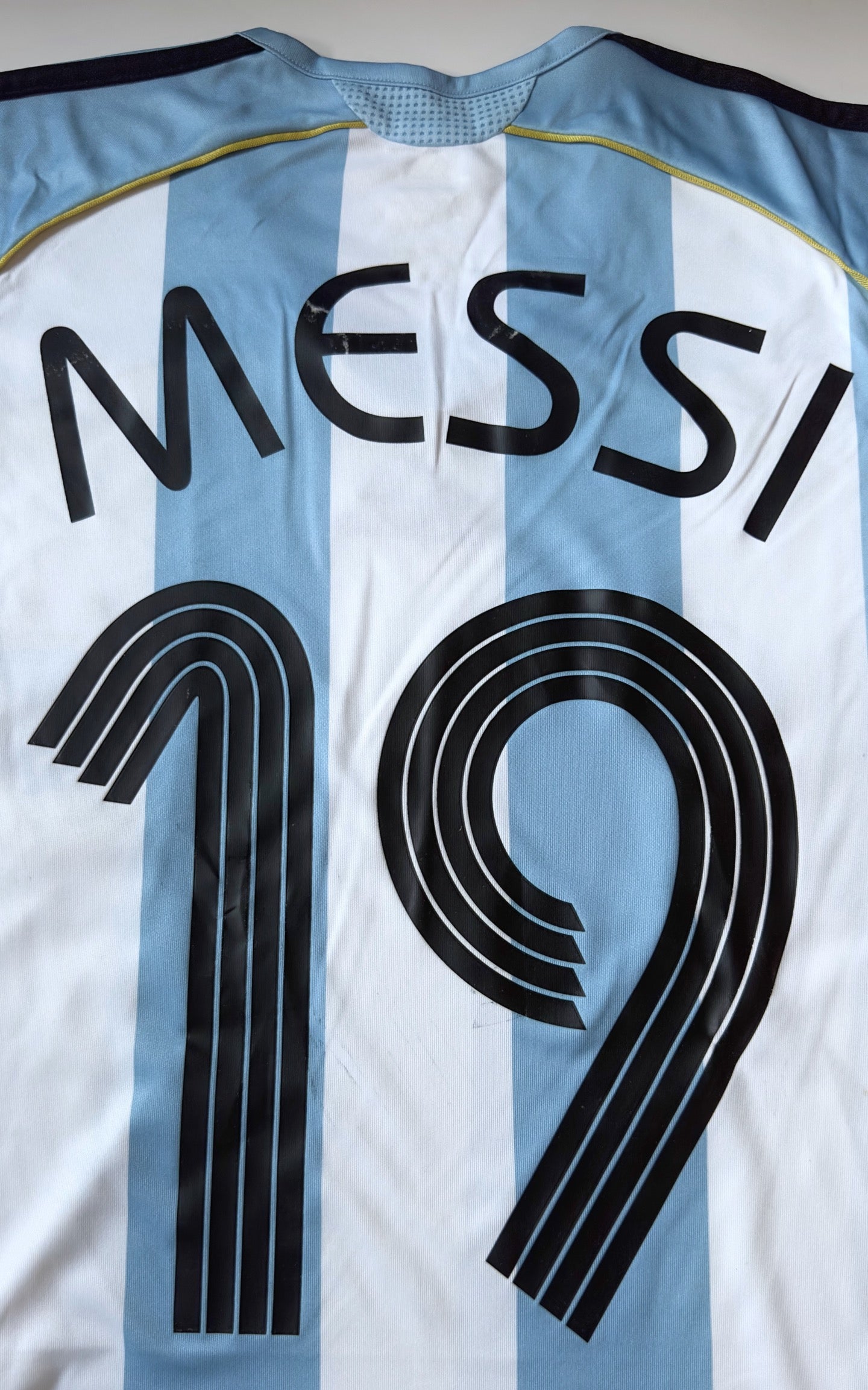 2006 Argentina #19 MESSI Home Jersey Boxset (XL)