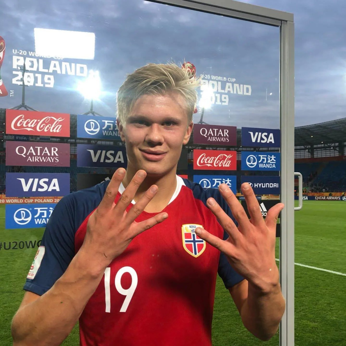 2018/19 Norway #19 HAALAND Home Jersey (XL)