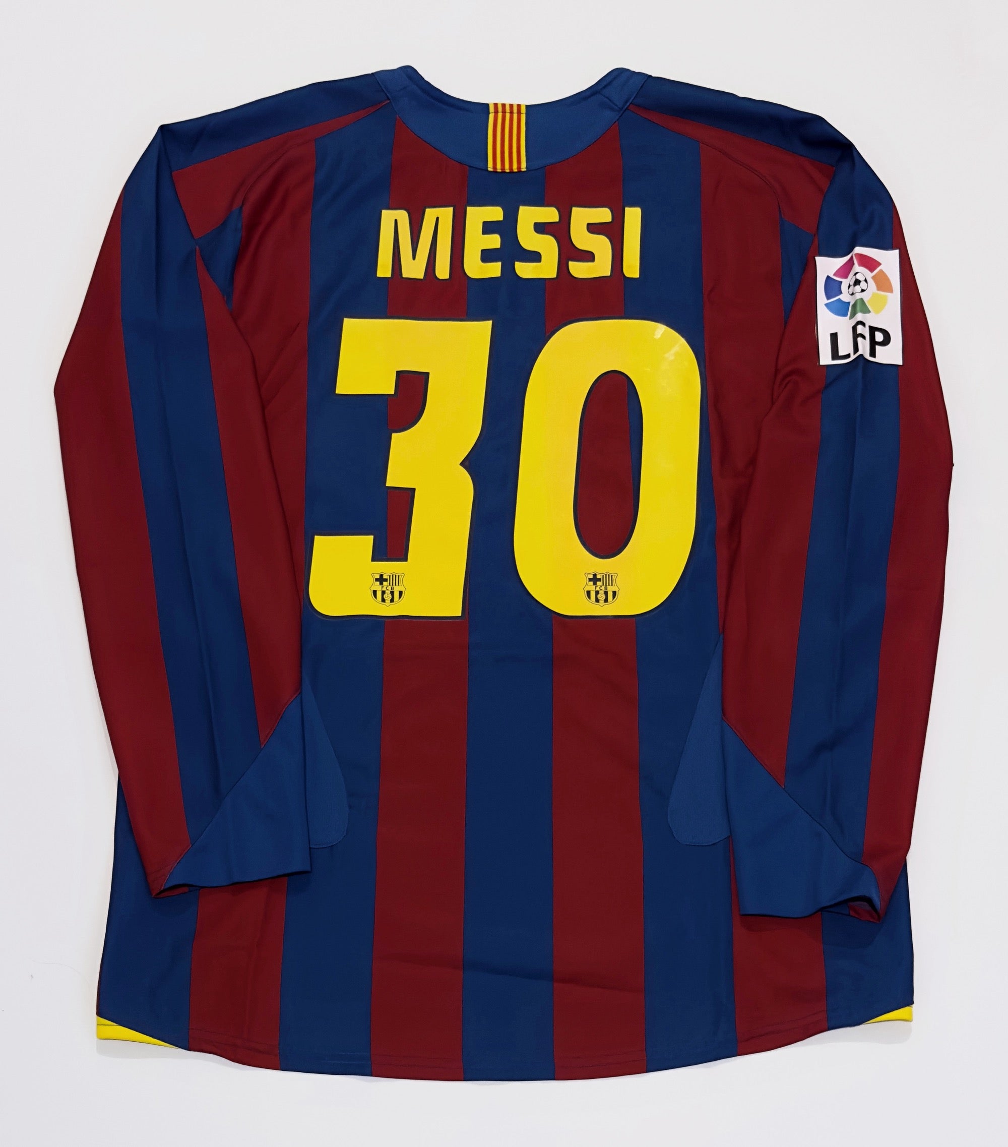 2005/06 Barcelona #30 MESSI Home Jersey (M) L/S – Double Kick