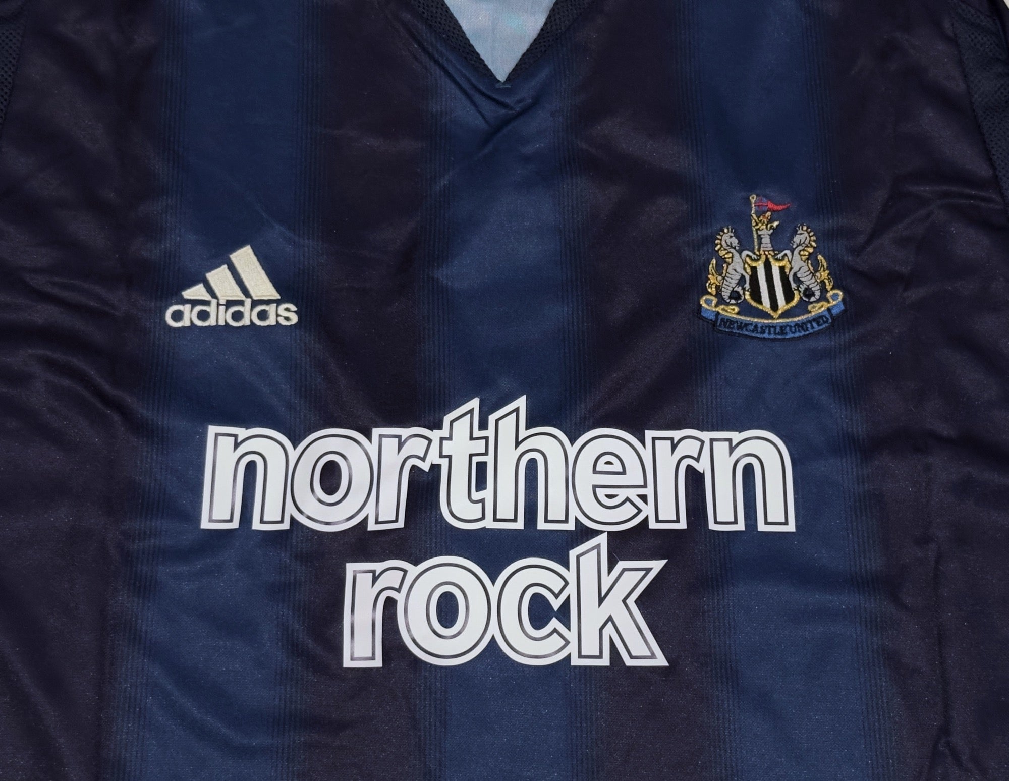 2004/05 Newcastle #4 BUTT Away Jersey (XL)