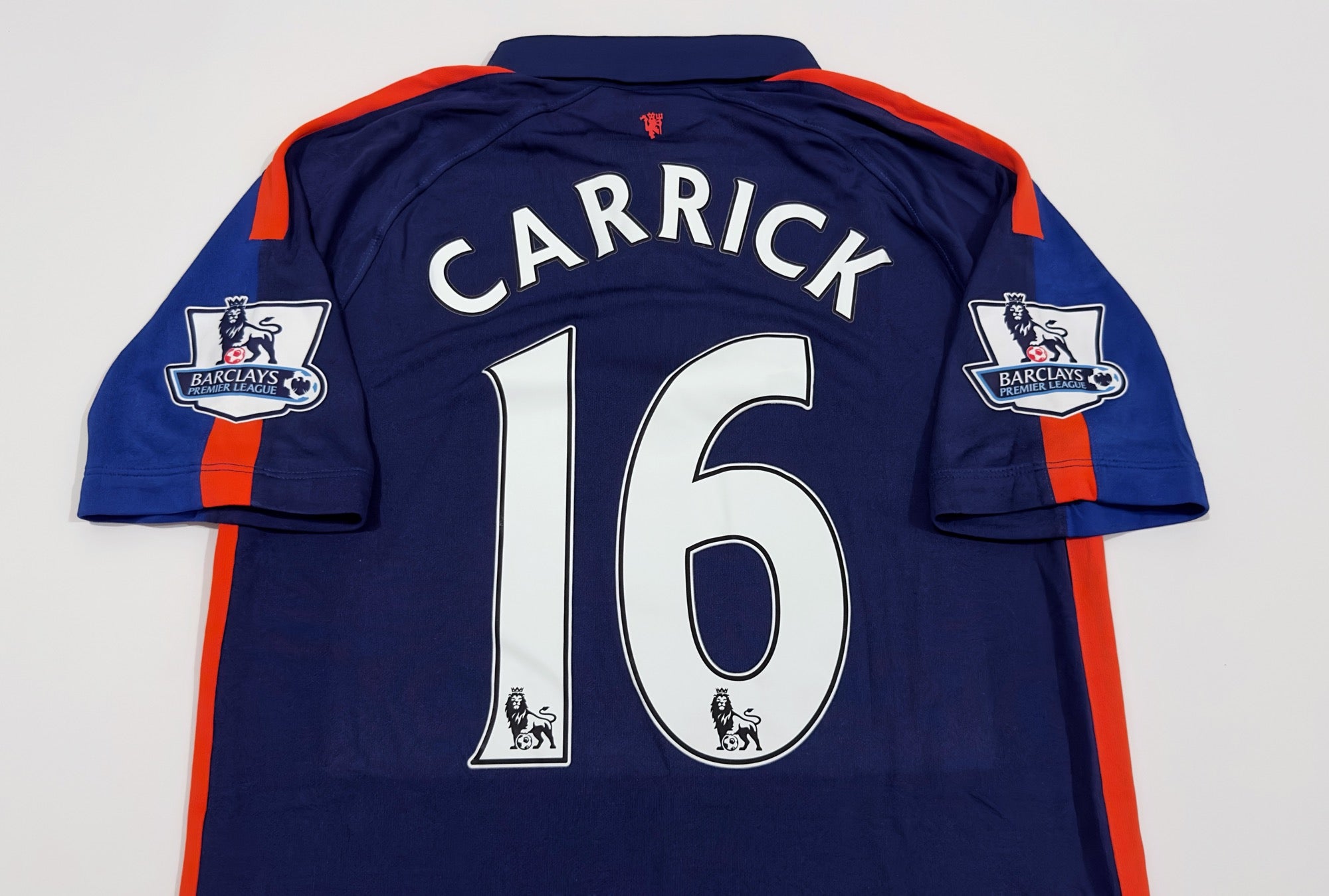 2014/15 Man Utd #16 CARRICK Third Jersey (M)