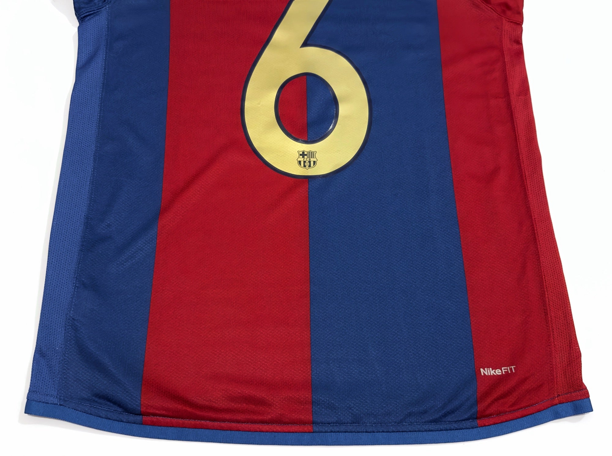 2006/07 Barcelona #6 XAVI Home Jersey (S)