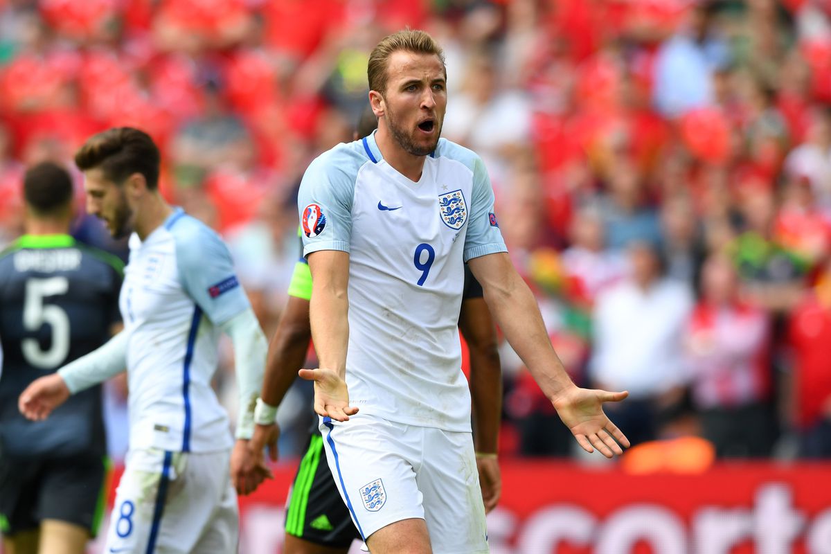 2016/17 England Home Jersey (S)