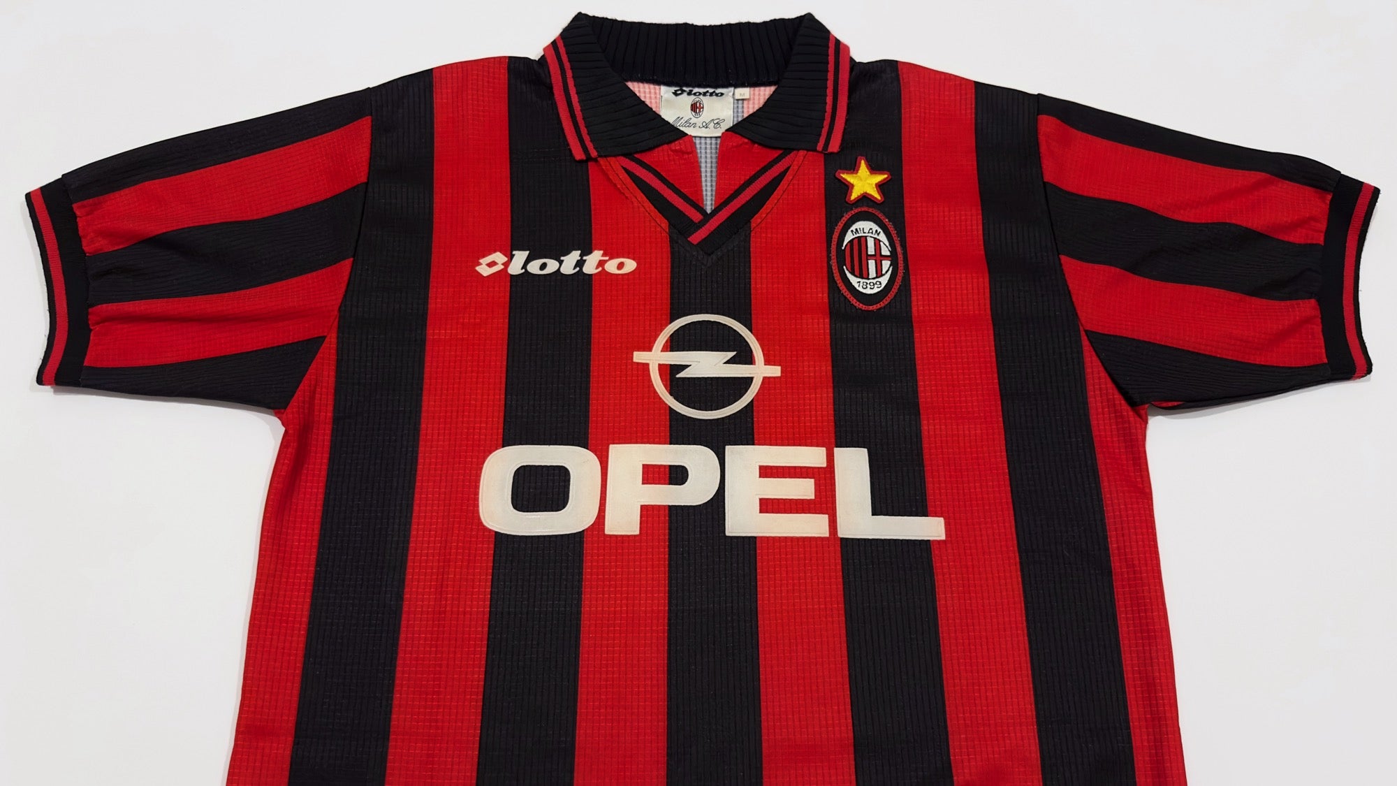 1997/98 AC Milan Home Jersey (M)
