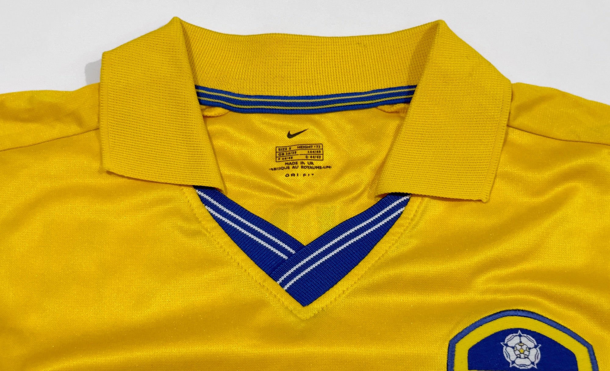2000/02 Leeds United #29 FERDINAND Away Jersey (S)