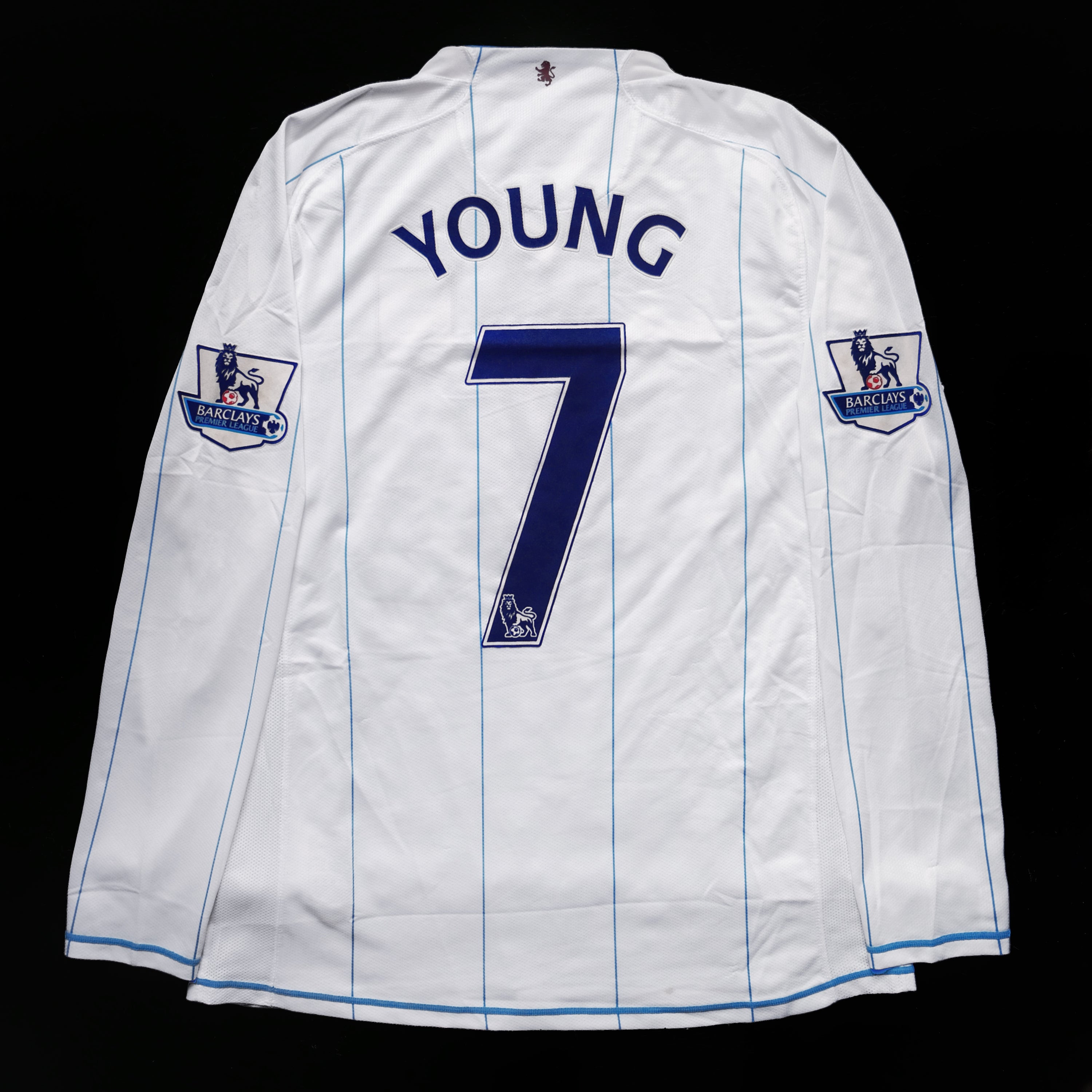 2007/08 Aston Villa #7 YOUNG Away Jersey (L) L/S