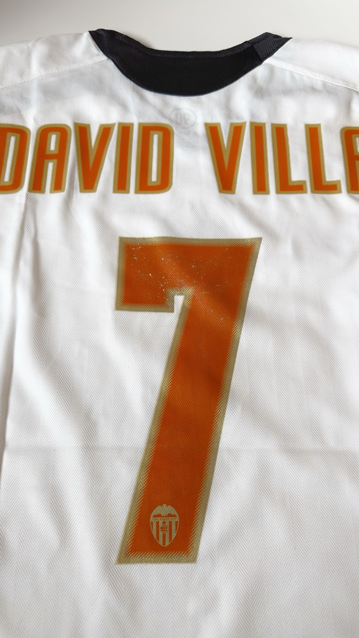 2005/06 Valencia #7 DAVID VILLA Home Jersey (L) – Double Kick