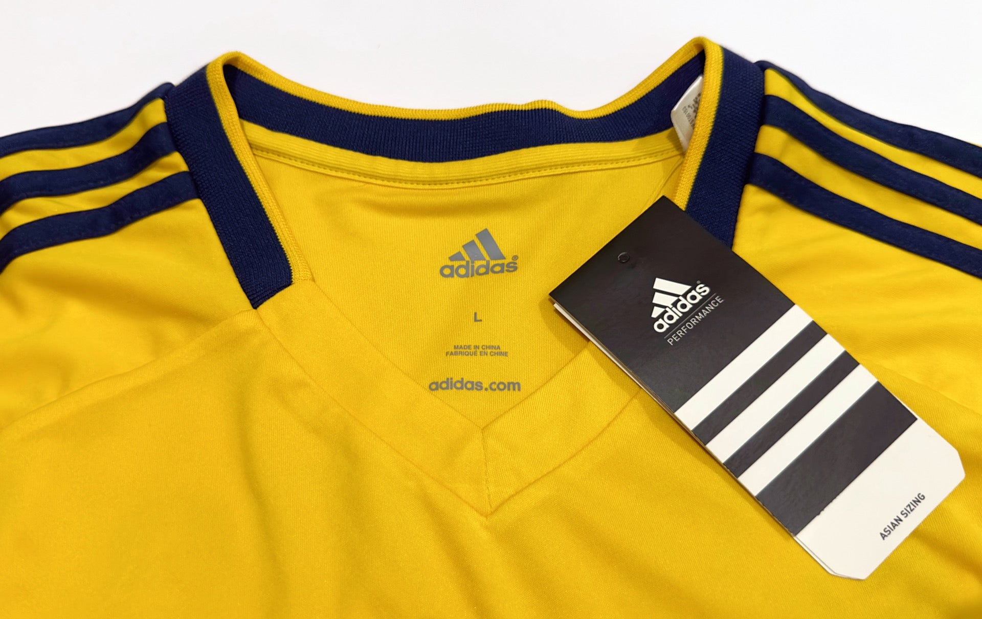 2011/12 TSW Pegasus #17 H L LEE Home Jersey (L)