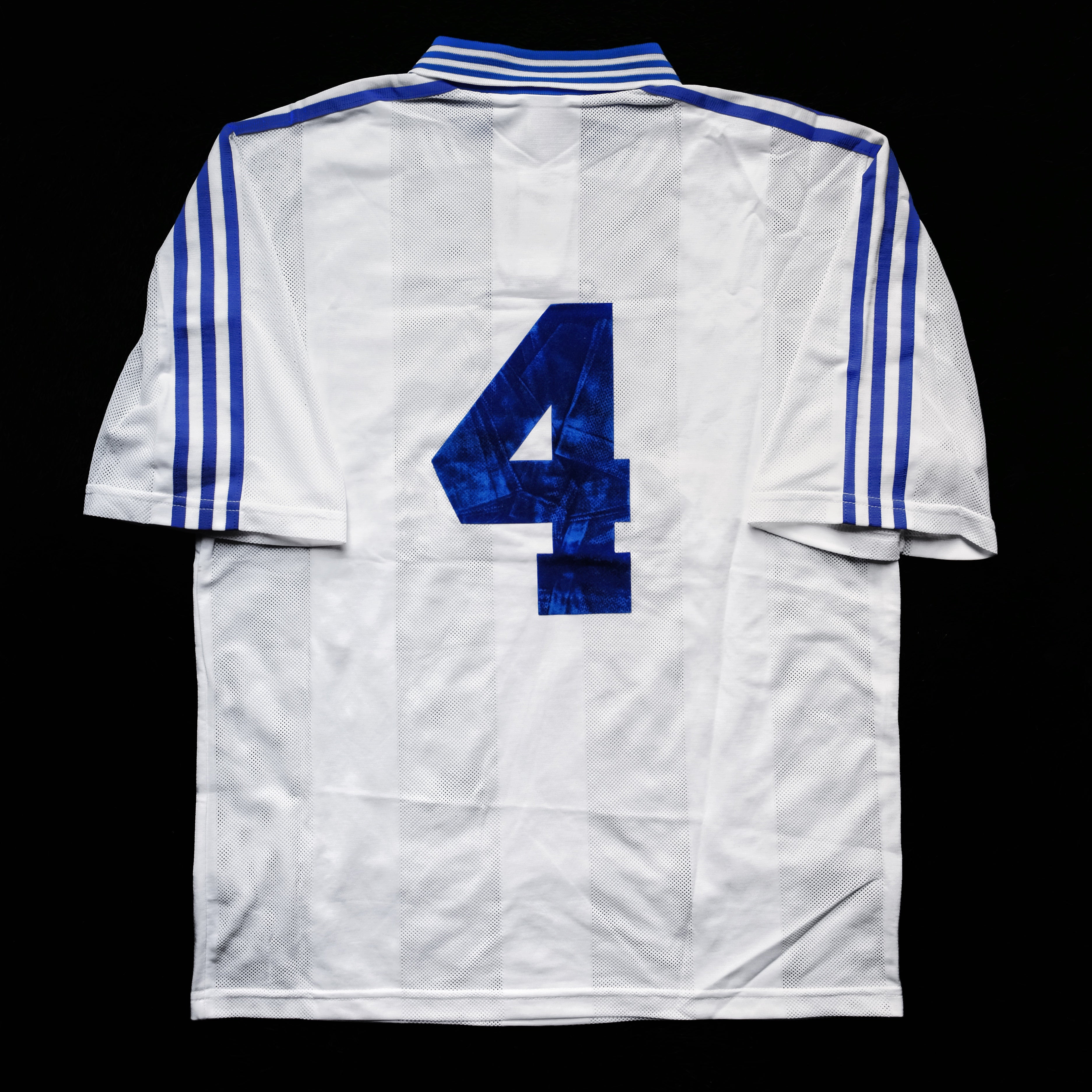 AJ Auxerre – Double Kick Football | retro. classic. vintage.