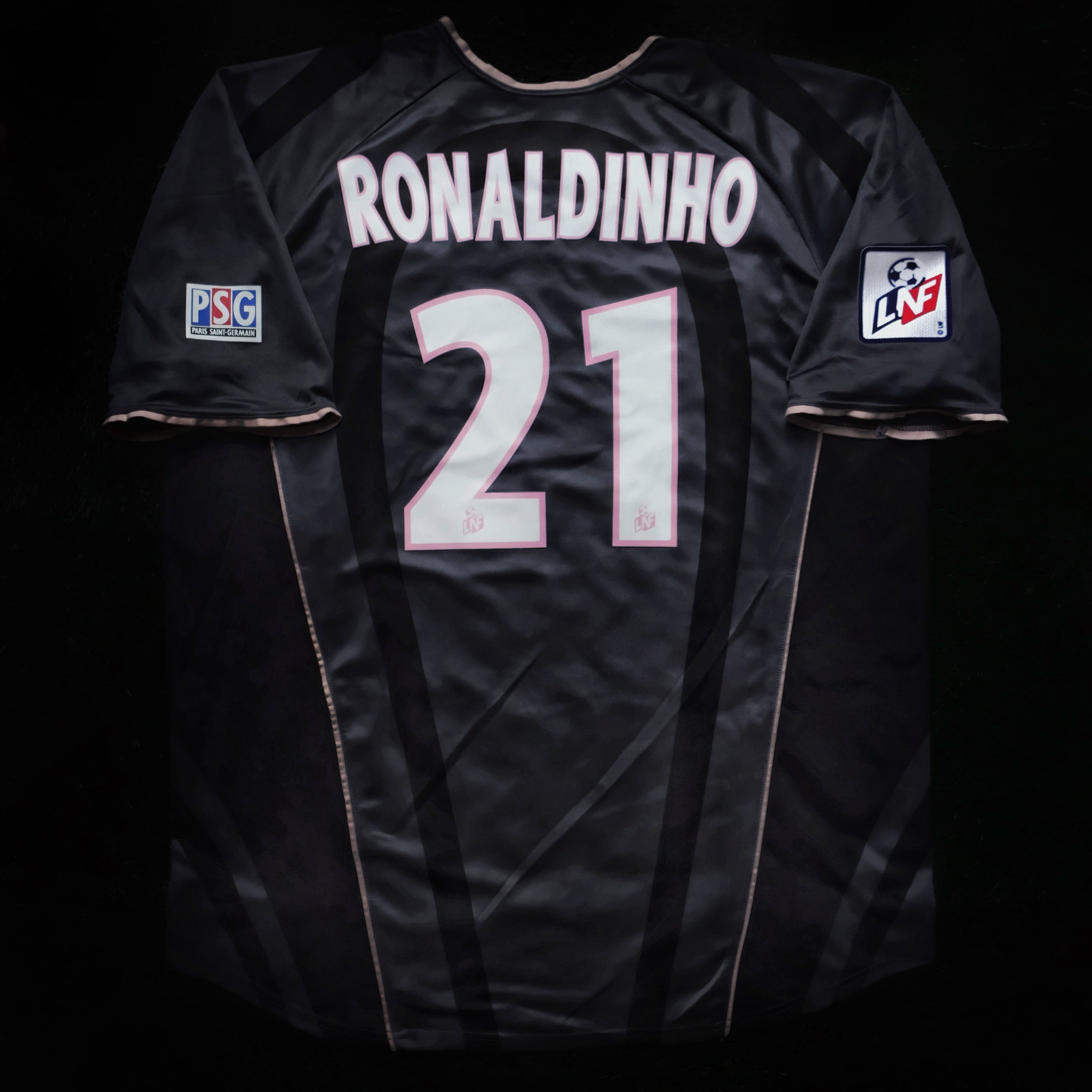 2001/02 PSG #21 RONALDINHO Third Jersey (XL)