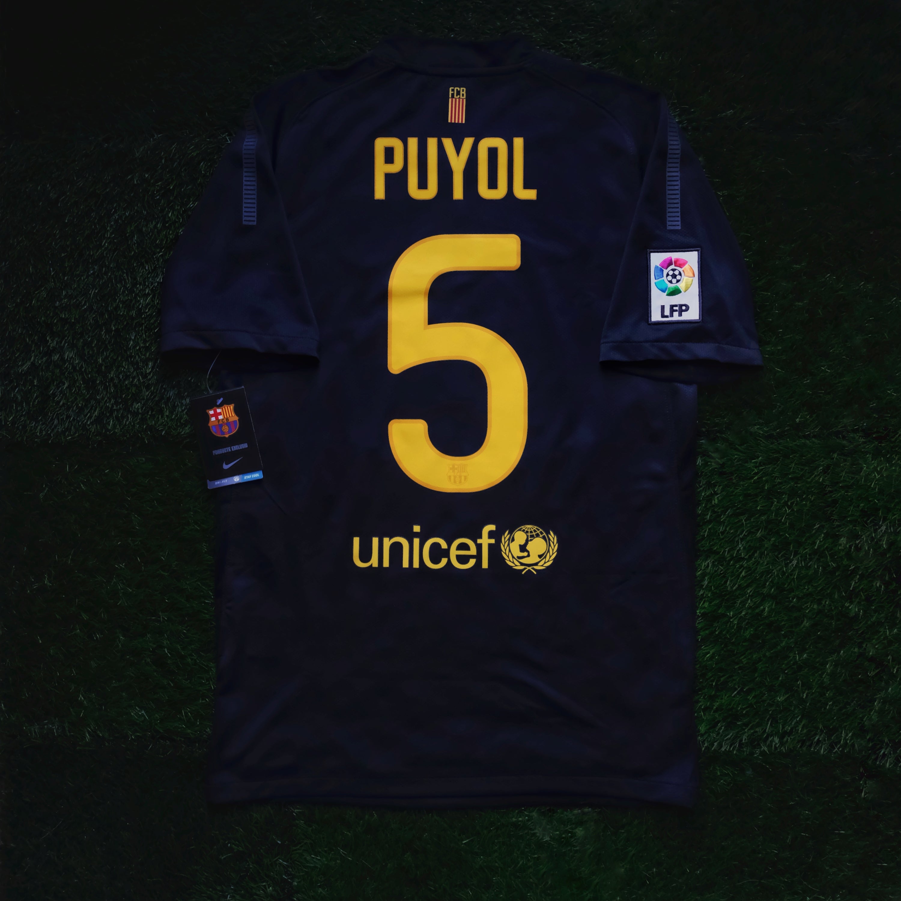 2011/12 Barcelona #5 Puyol Away Jersey (S)