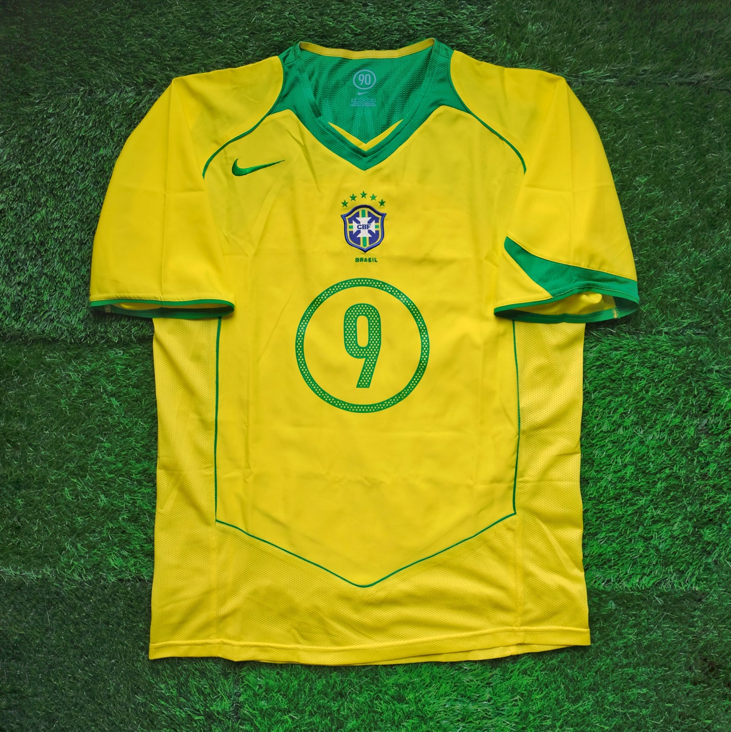 2004/05 Brazil #9 RONALDO Home Jersey (M)