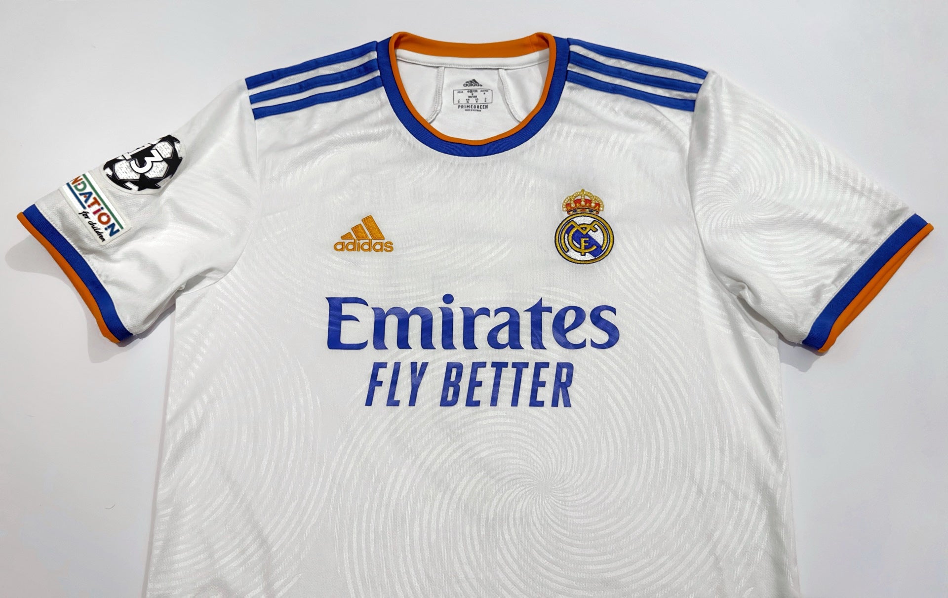 2021/22 Real Madrid #9 BENZEMA Home Jersey (M)