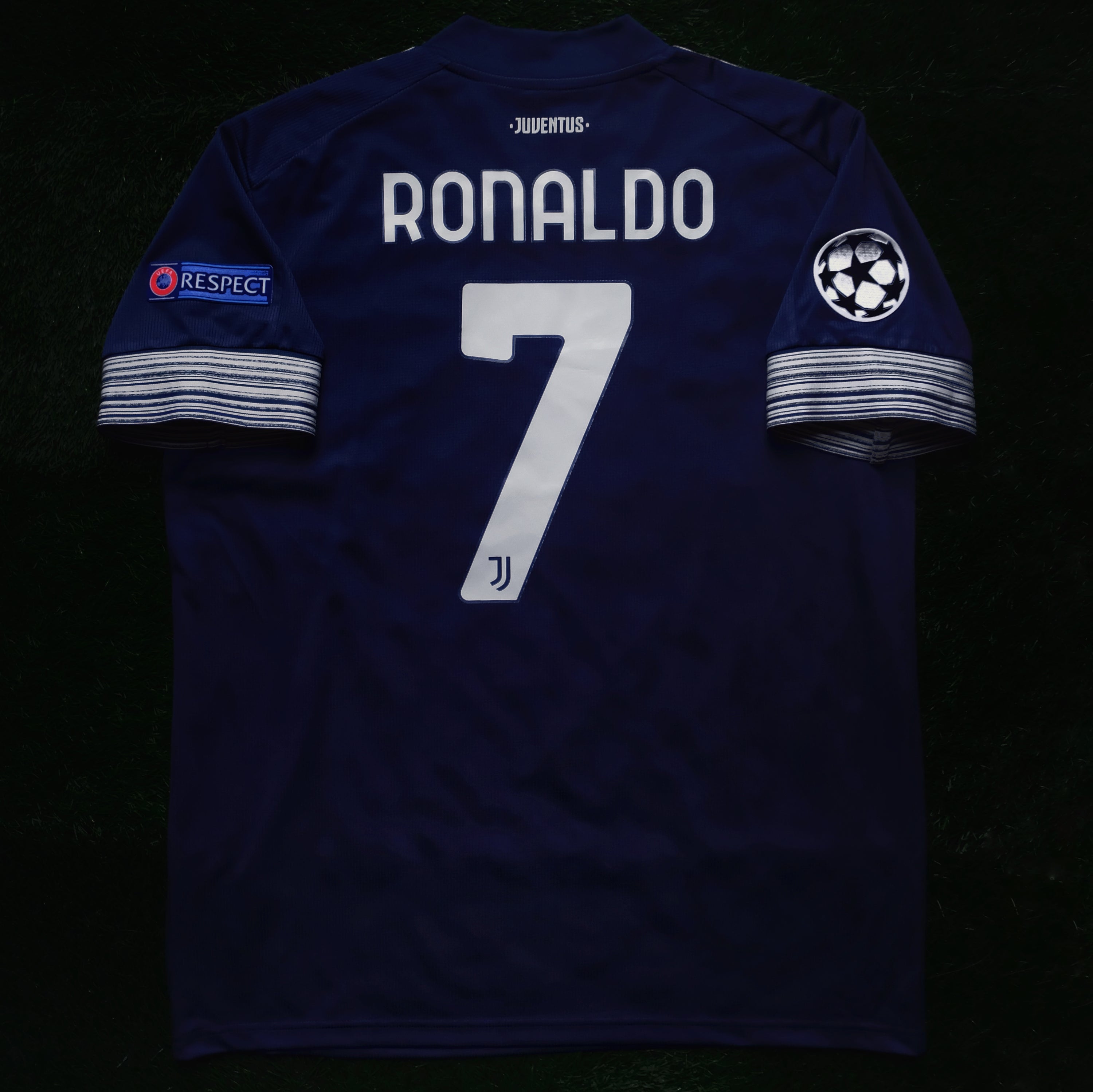 2020/21 Juventus #7 RONALDO Away Jersey (XL)