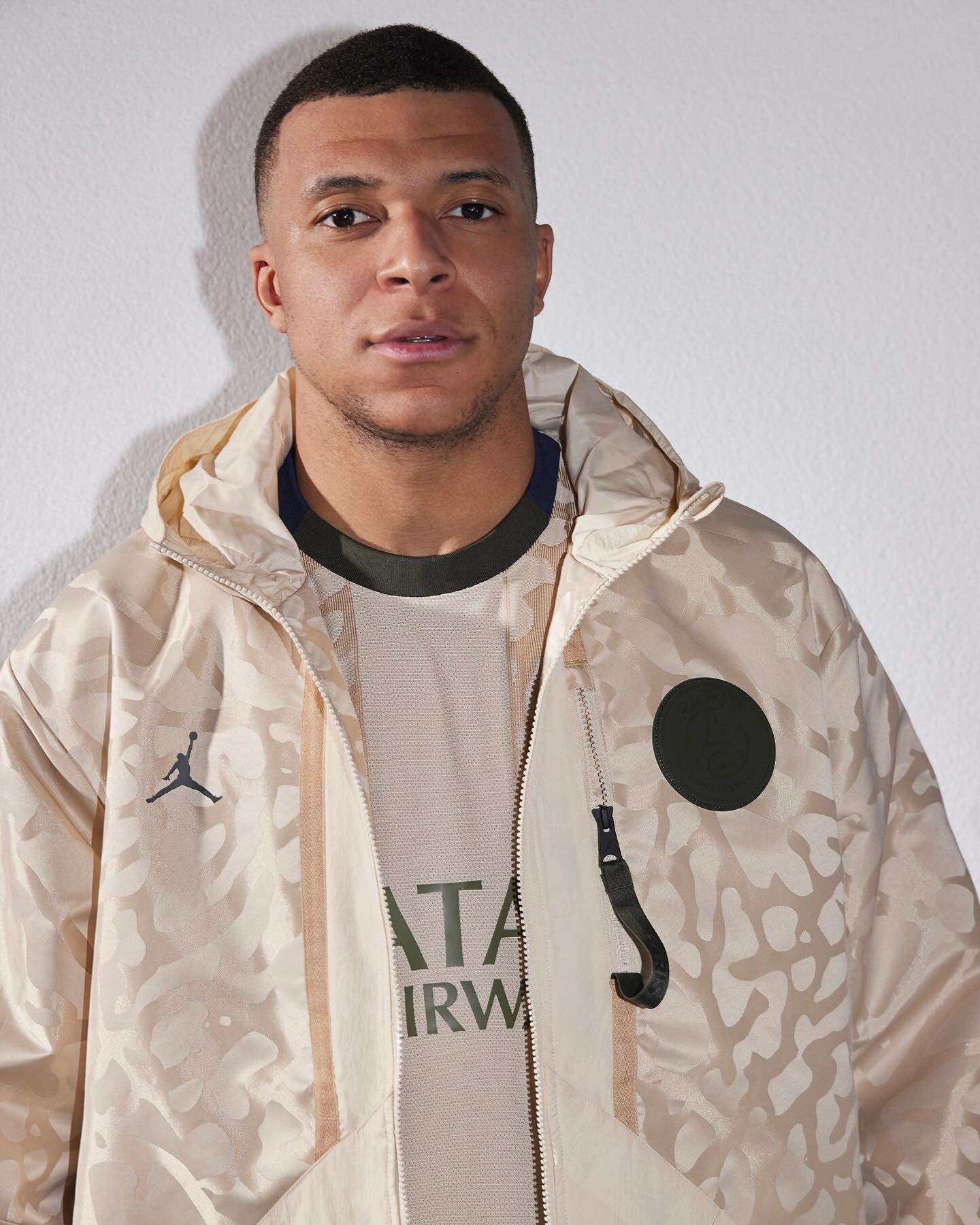 2023/24 PSG #7 MBAPPE Fourth Jersey (M)