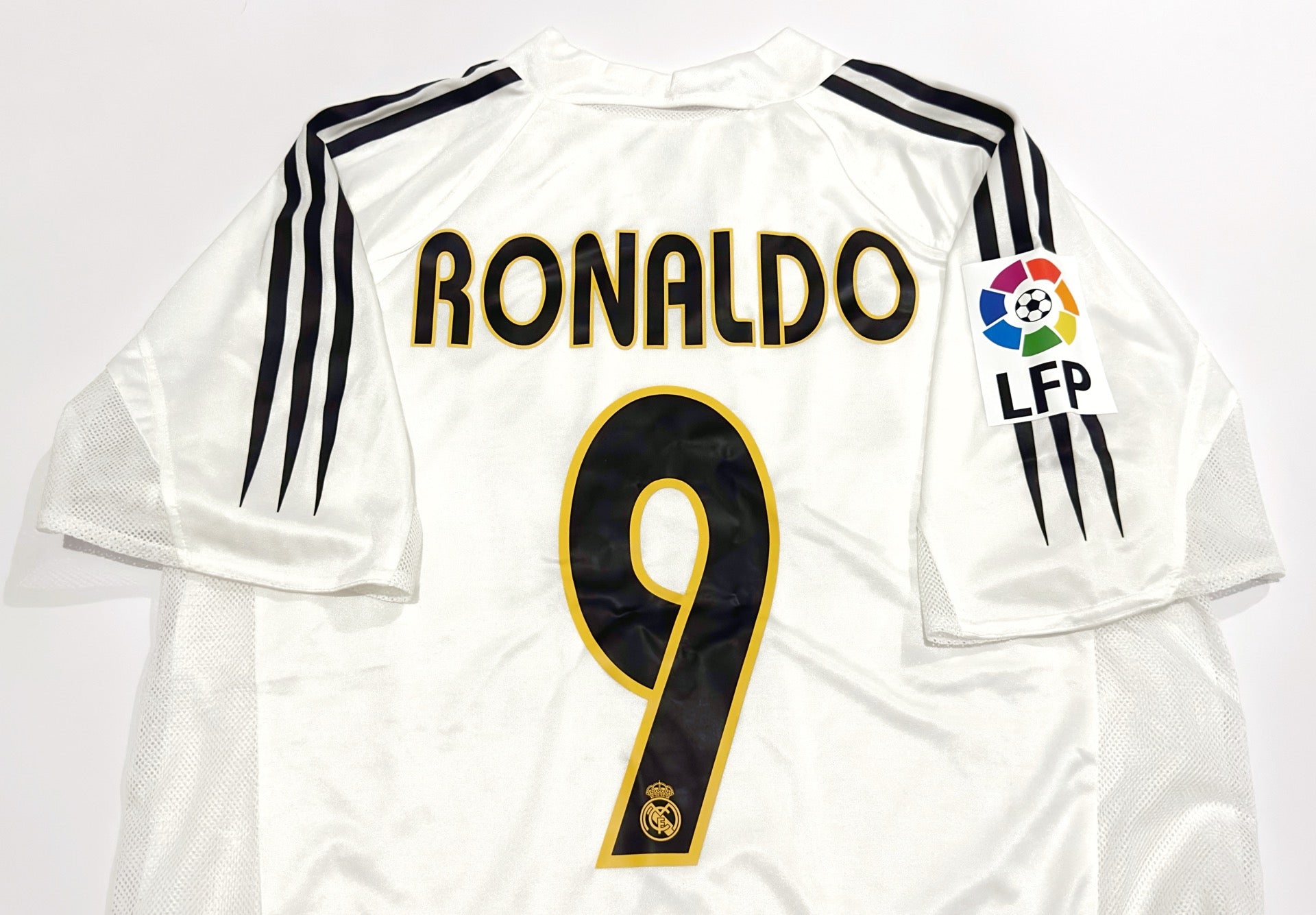 2004/05 Real Madrid #9 RONALDO Home Jersey (L)