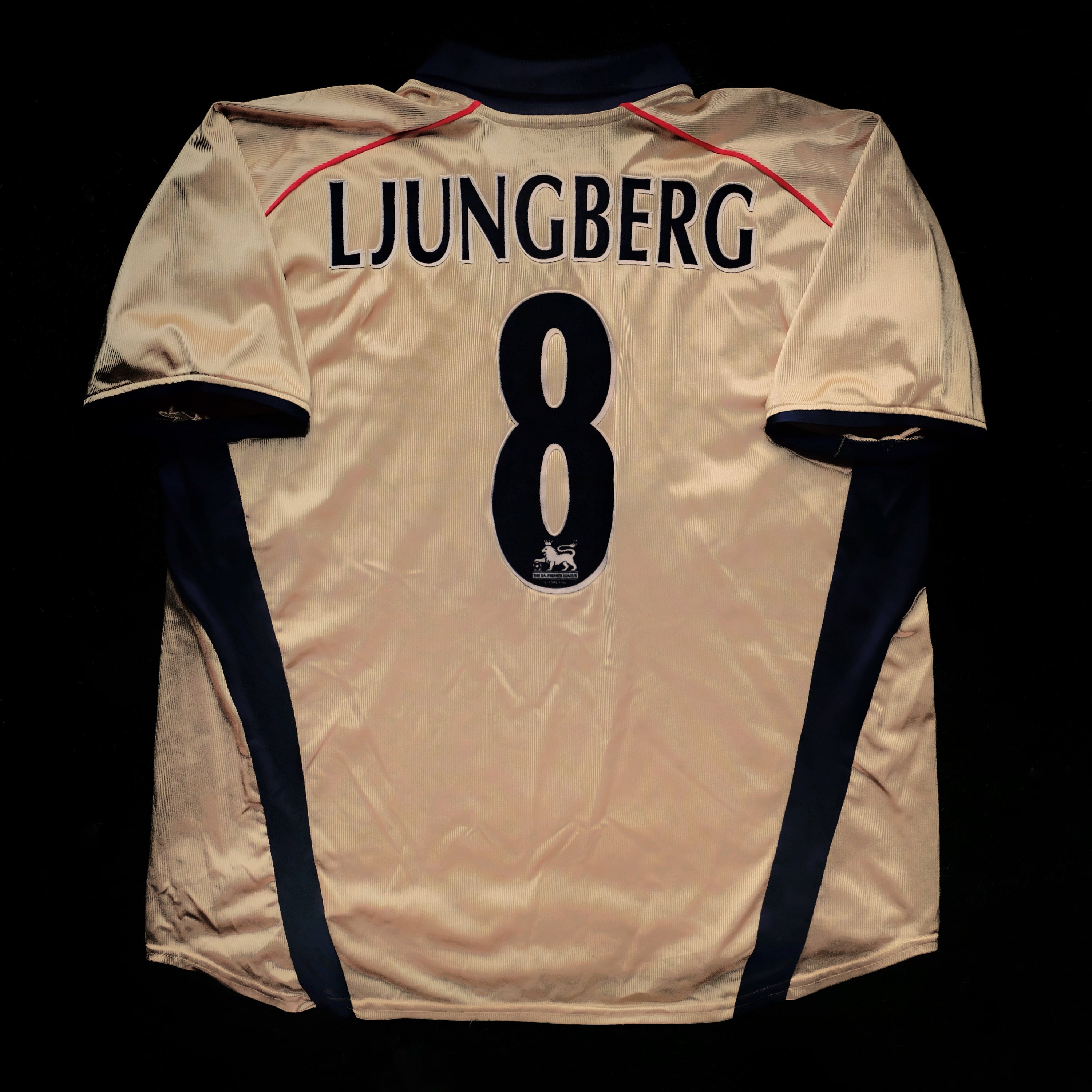 2001/02 Arsenal #8 LJUNGBERG Away Jersey (XL)
