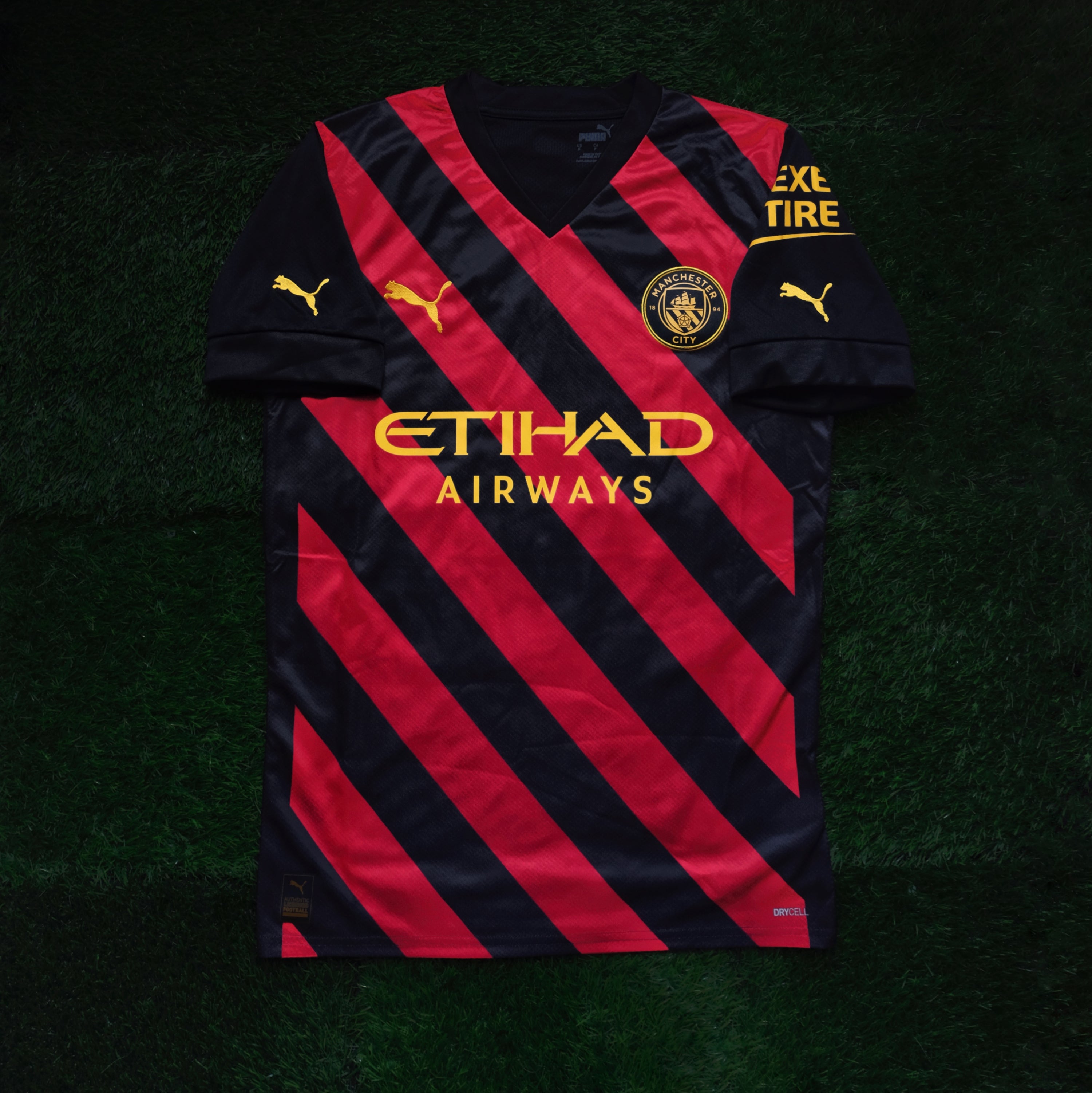 2022/23 Man City Away Jersey (S)