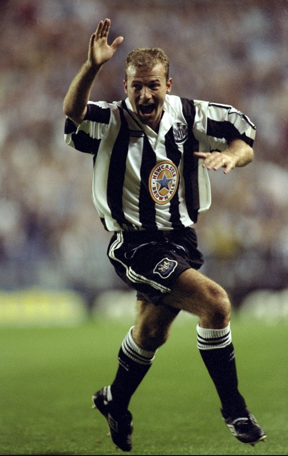 1995/97 Newcastle Home Jersey (L)