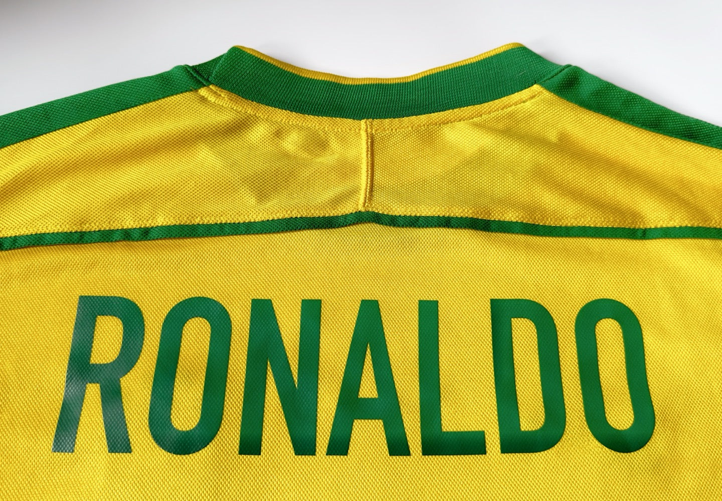 1998/99 Brazil #9 RONALDO Home Jersey (M)