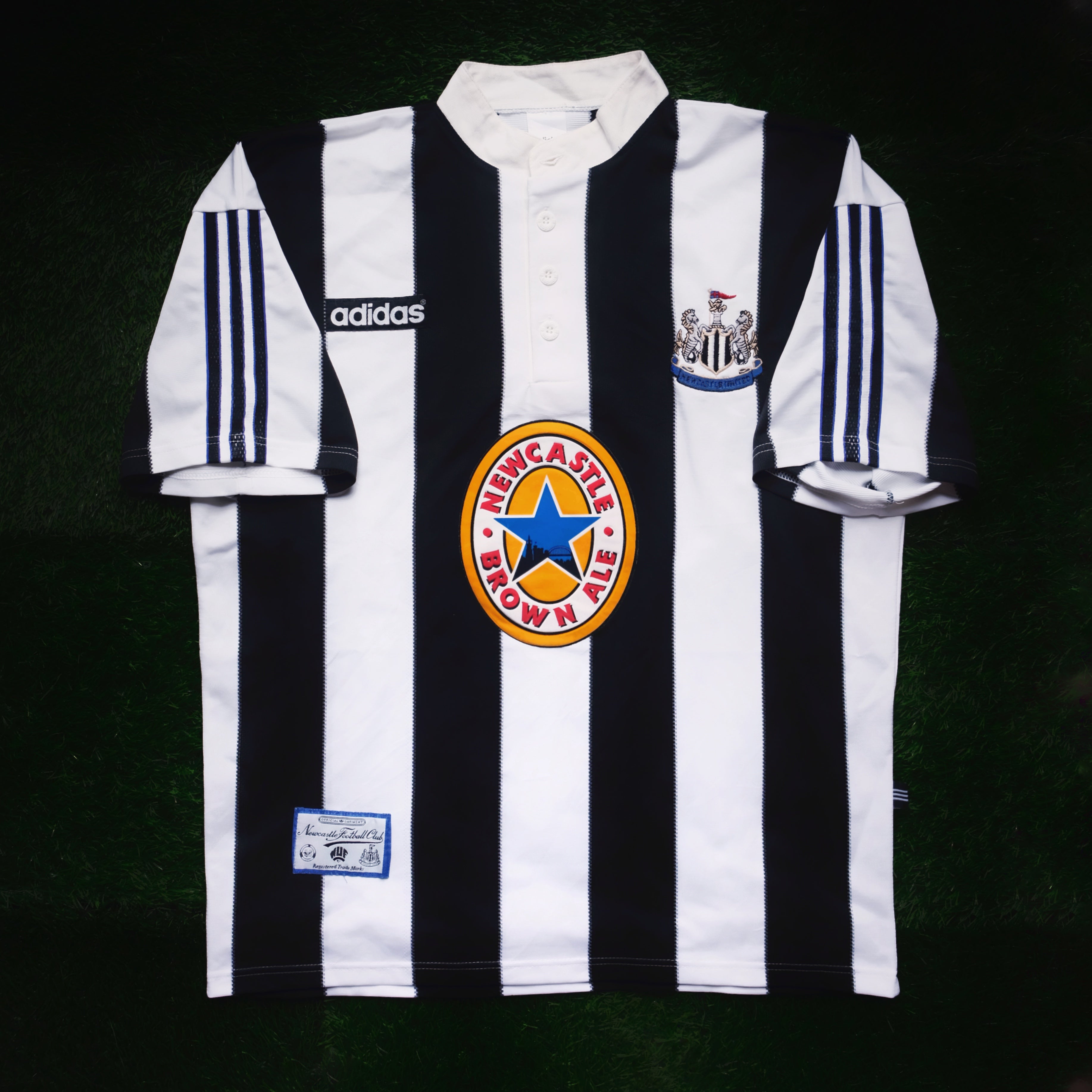 95-97 ニューカッスル・ユナイテッド ホーム長袖ユニフォーム