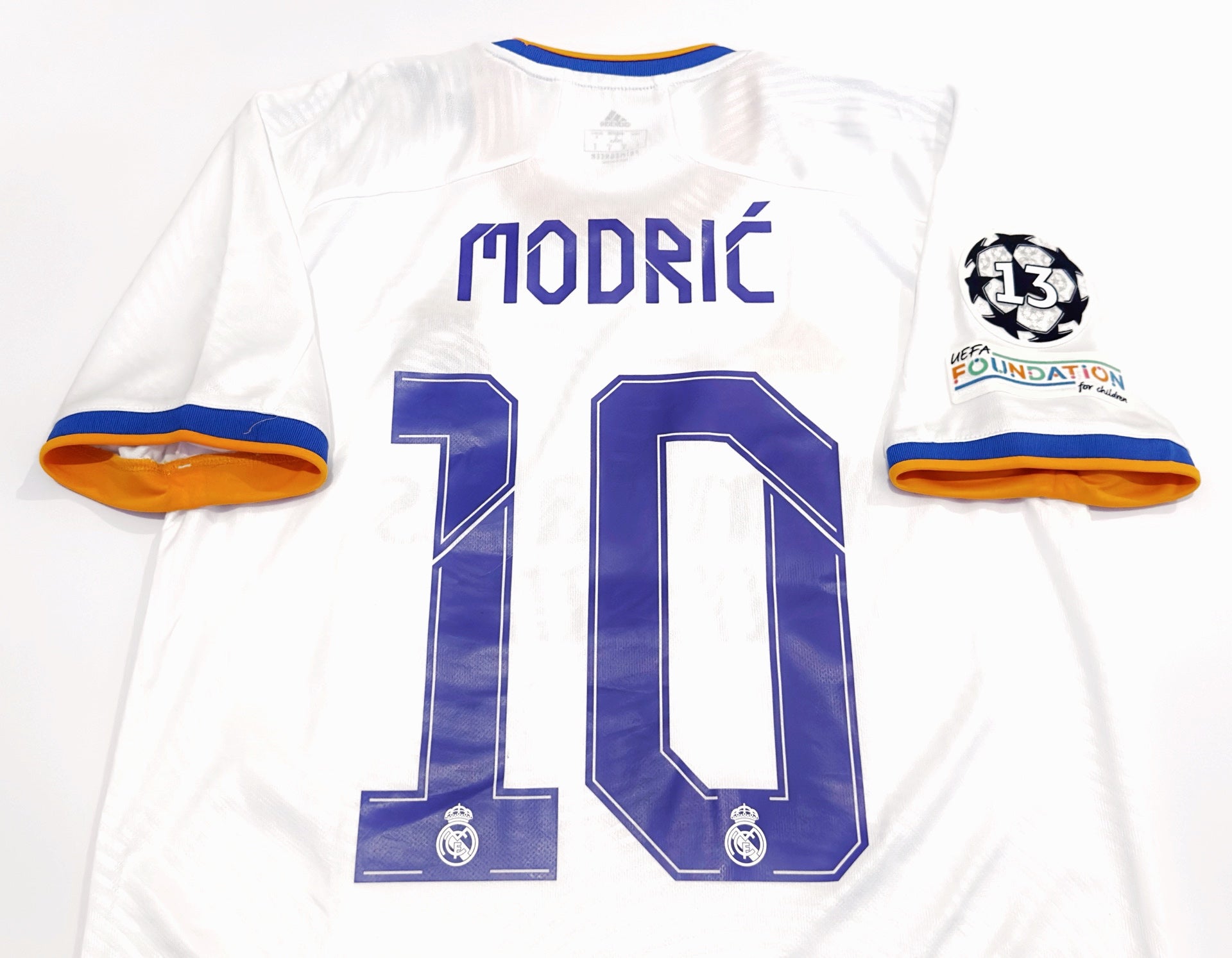 2021/22 Real Madrid #10 MODRIC Home Jersey (S) – Double Kick